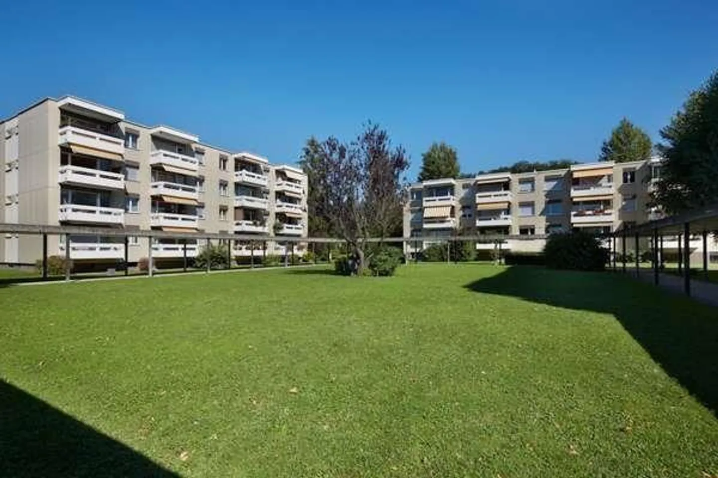 Appartamento spazioso e luminoso a Therwil - Foto 1 di 6