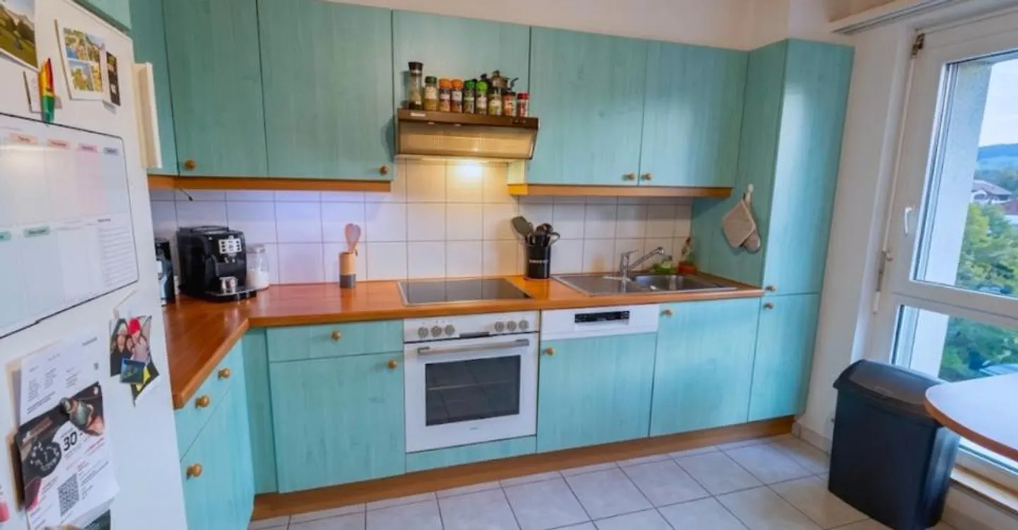 Vaulruz – Charmante 3,5-Zimmer-Wohnung zu vermieten - Foto 3 von 5