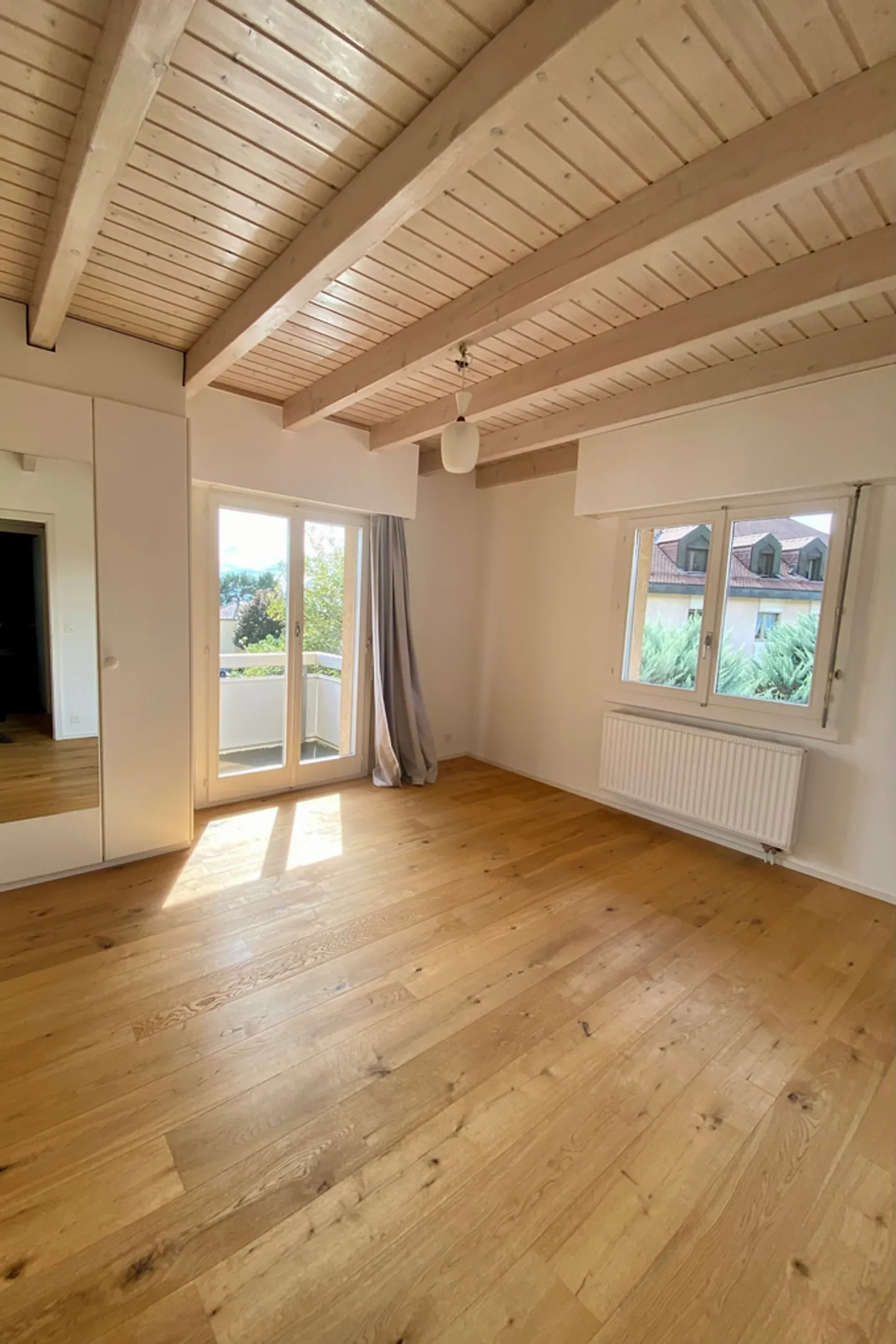 Bel appartement avec dégagement sur le lac! - Photo 5 sur 12