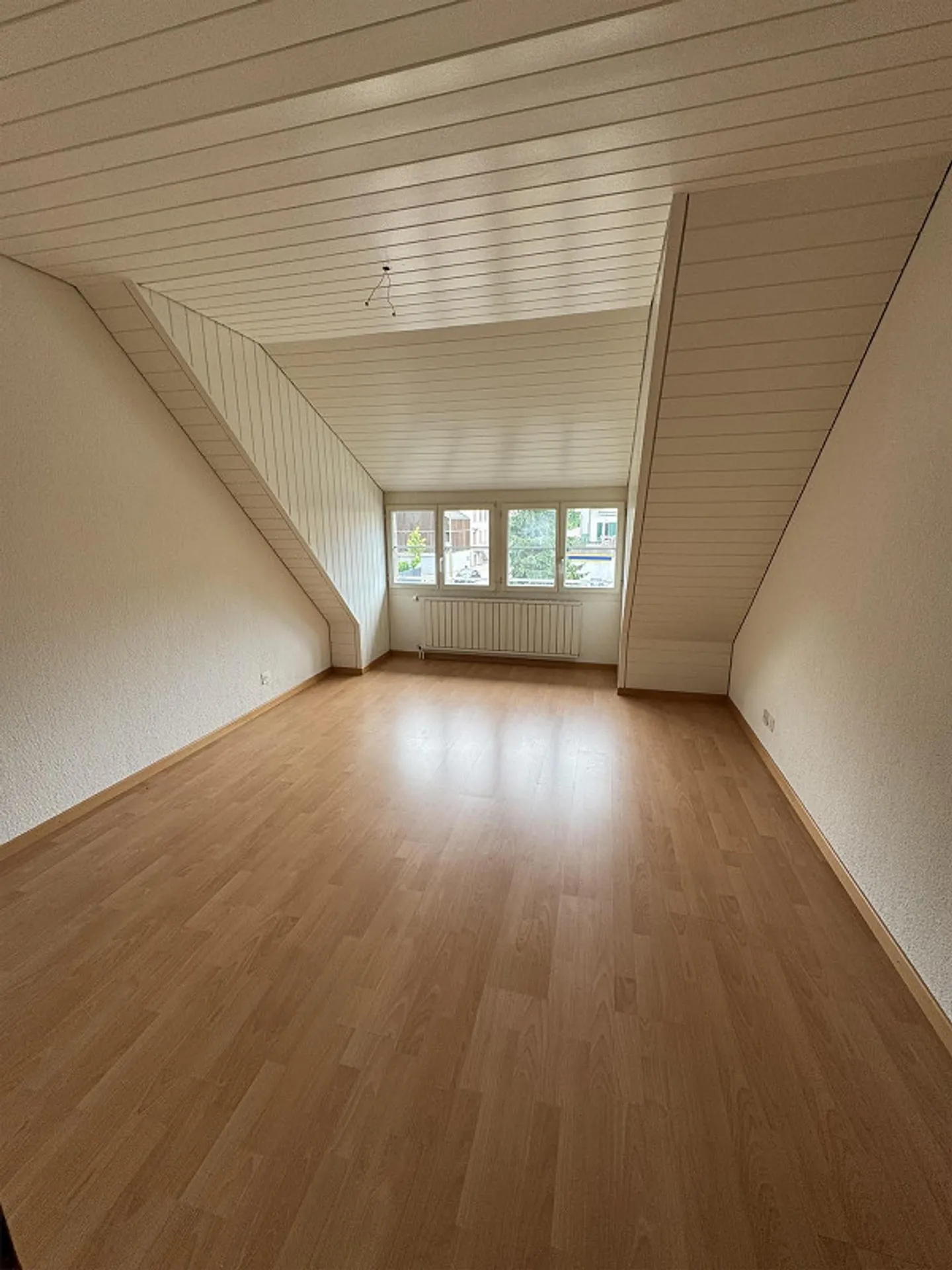 4-Zimmer-Dachwohnung mit Estrichzimmer - Foto 6 von 10