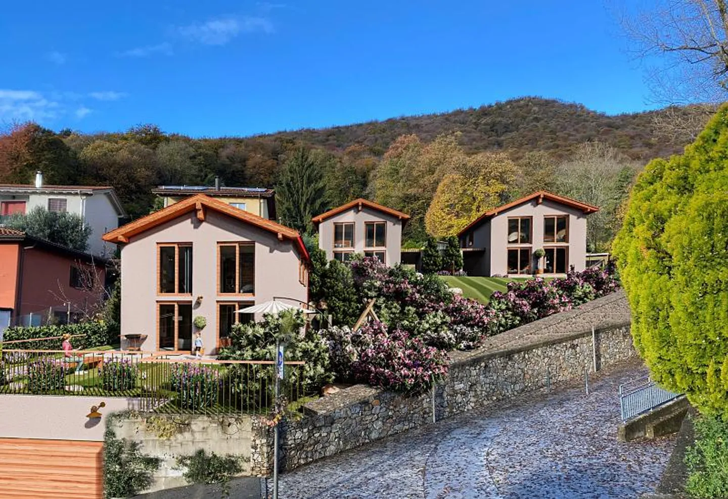 SPAZIOSA NUOVA COSTRUZIONE CON GIARDINO - Foto 1 di 3