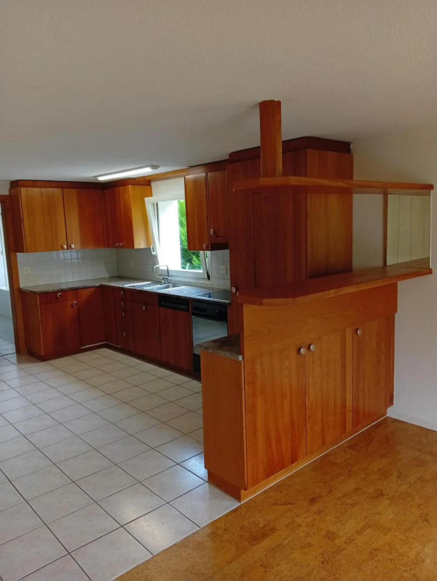 Studio spacieux dans un bon emplacement - Photo 1 sur 17