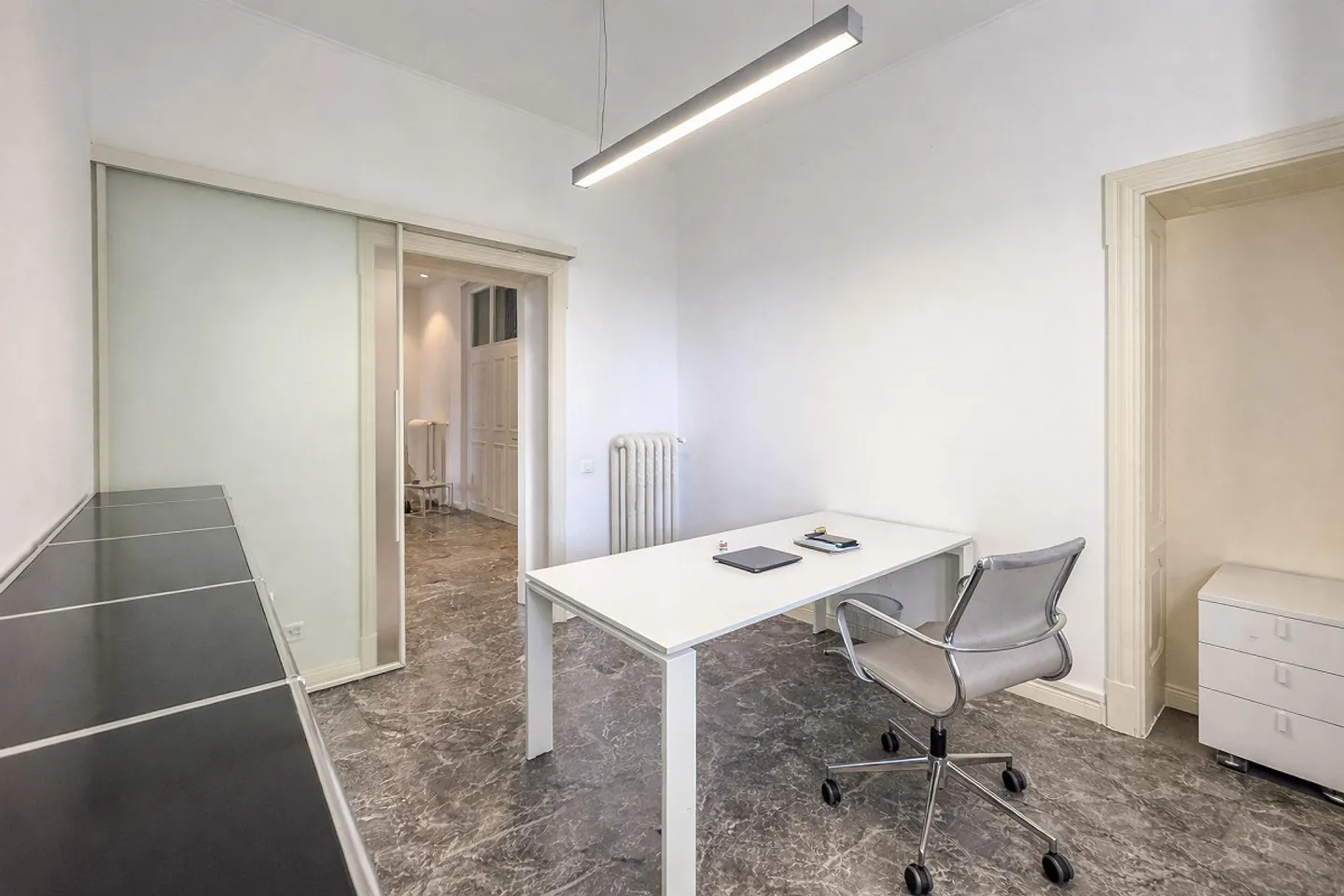 Prestigebüro in einer historischen Villa in Mendrisio - Foto 5 von 10