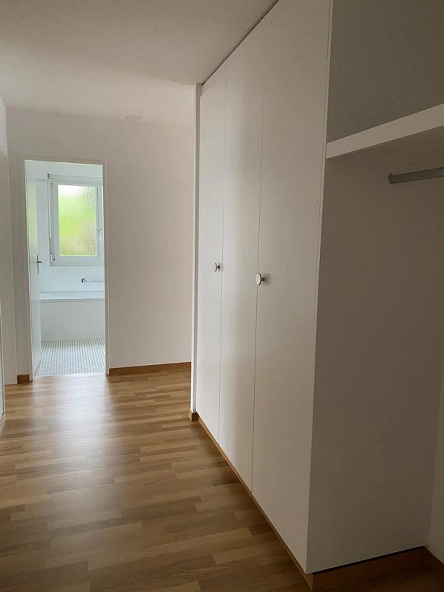 Appartement 4.5 pièces à louer dans un emplacement calme et pourtant central - Photo 3 sur 12