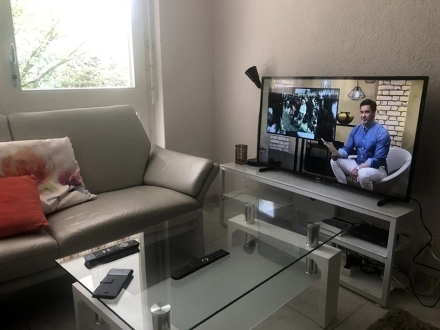 1½ ROOM APARTMENT IN KIRCHBERG (BE), FURNISHED - Photo 1 of 9