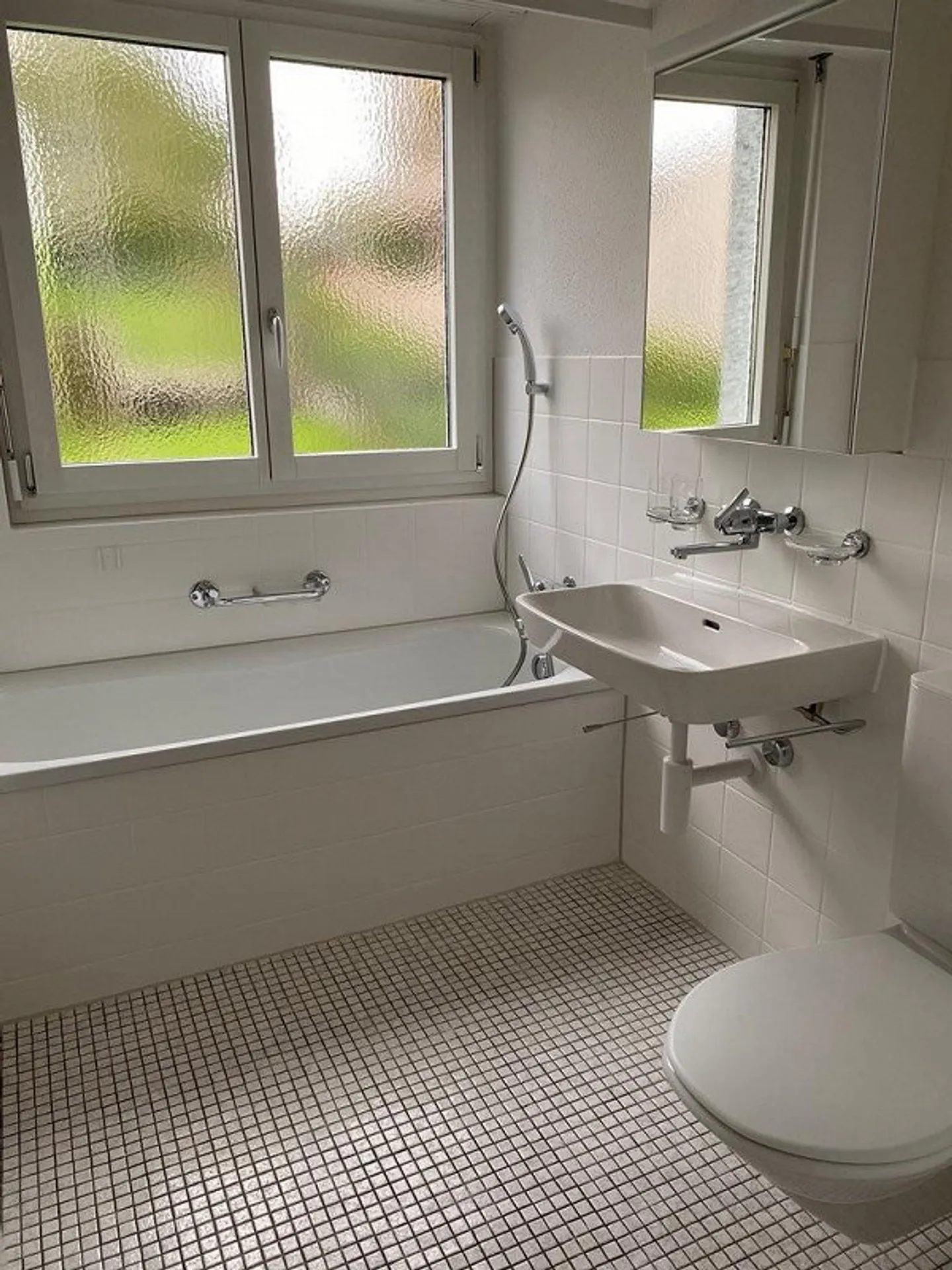 Appartement 4.5 pièces à louer dans un emplacement calme et pourtant central - Photo 12 sur 12