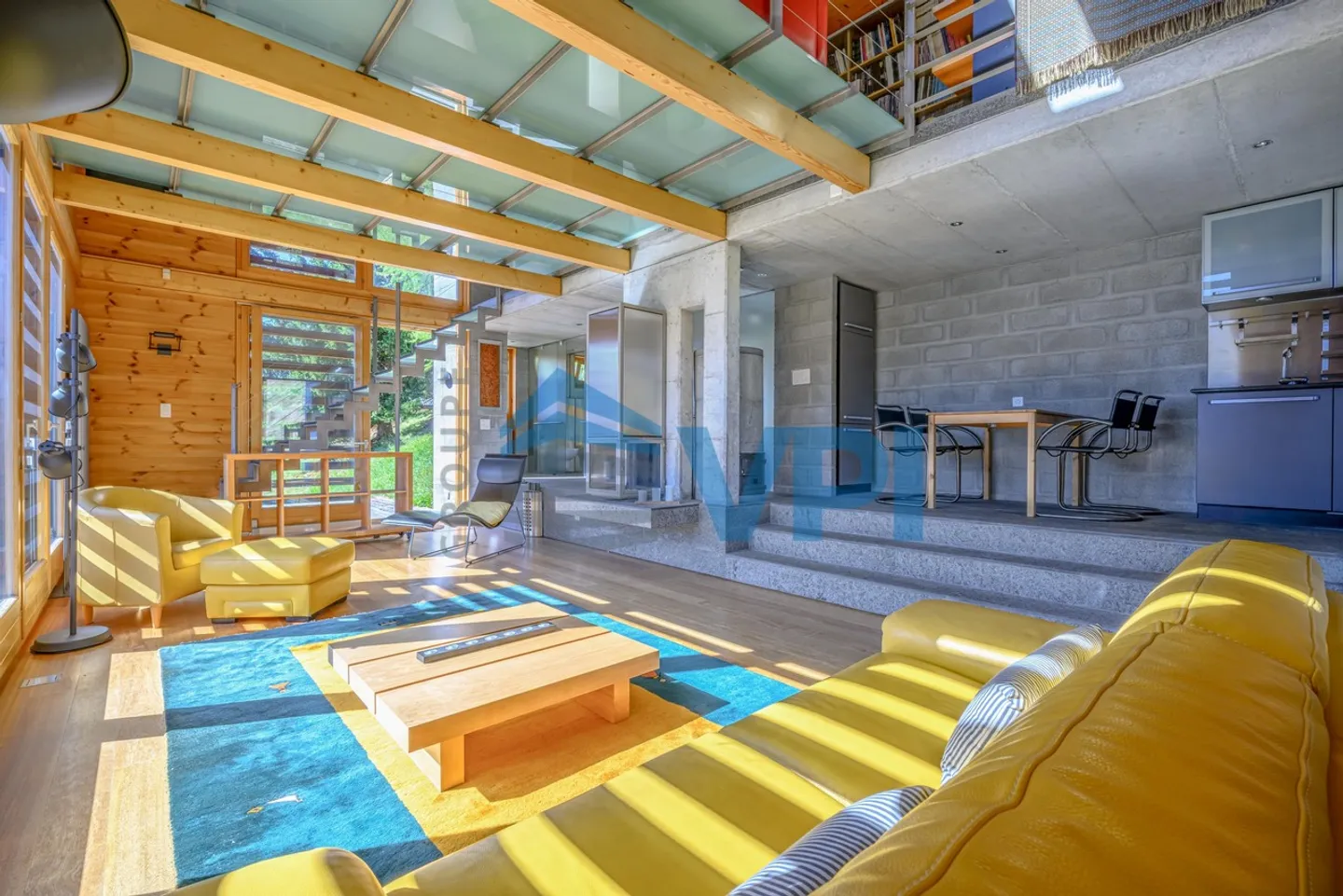 Atypical chalet with panoramic view in St-Luc - Photo 8 of 11