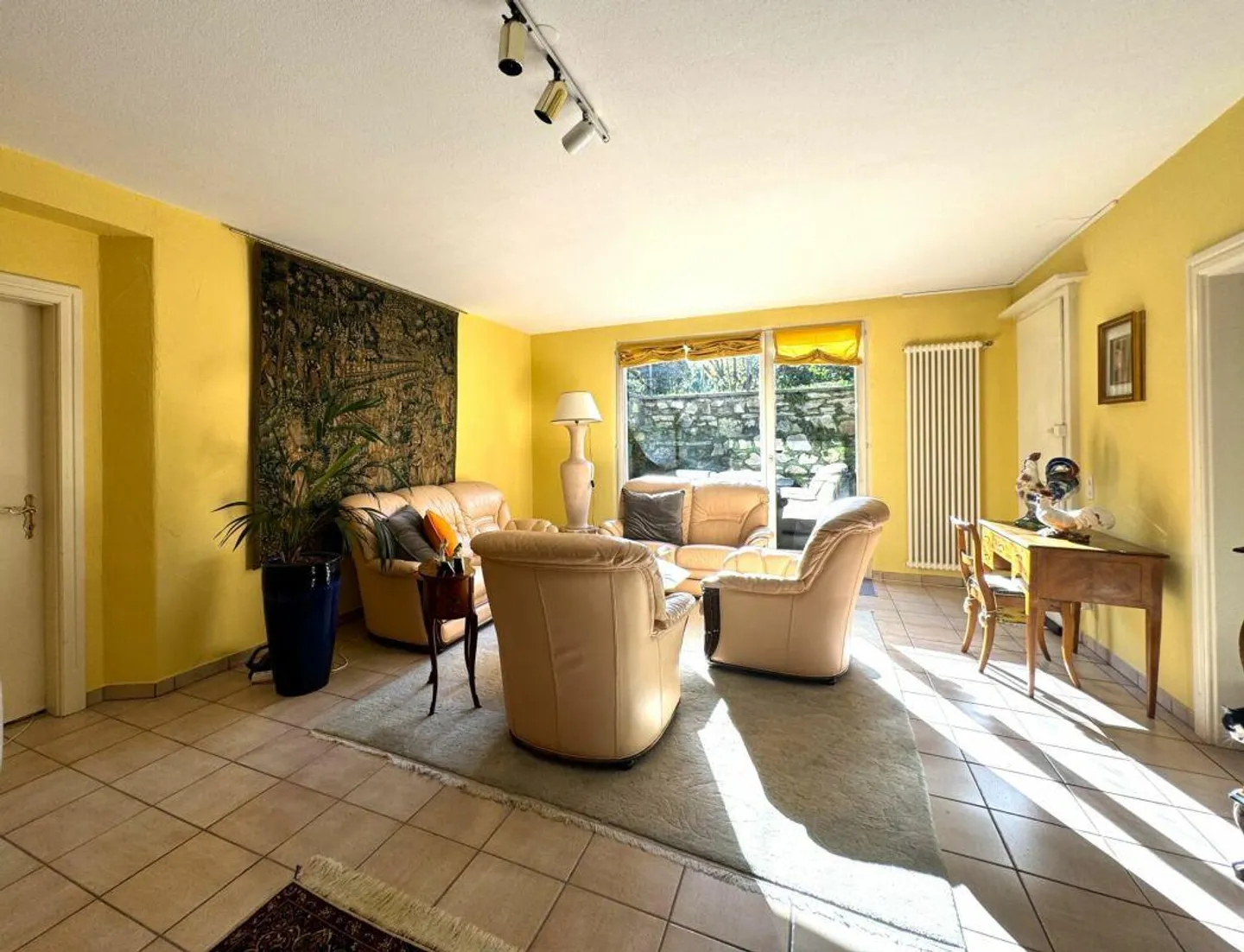 Beautiful single-family house just steps from the lake - Photo 12 of 17