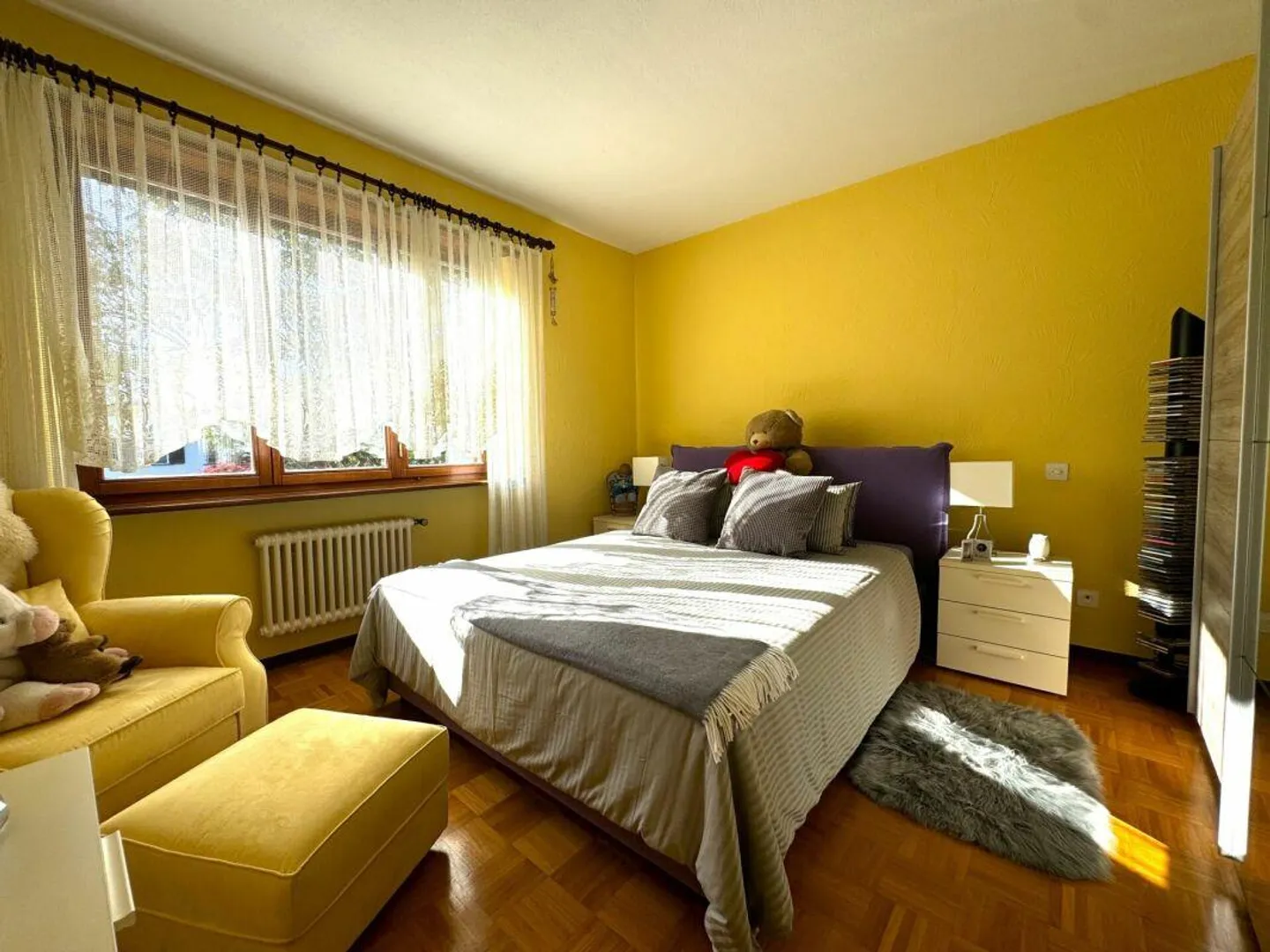 Beautiful single-family house just steps from the lake - Photo 11 of 17