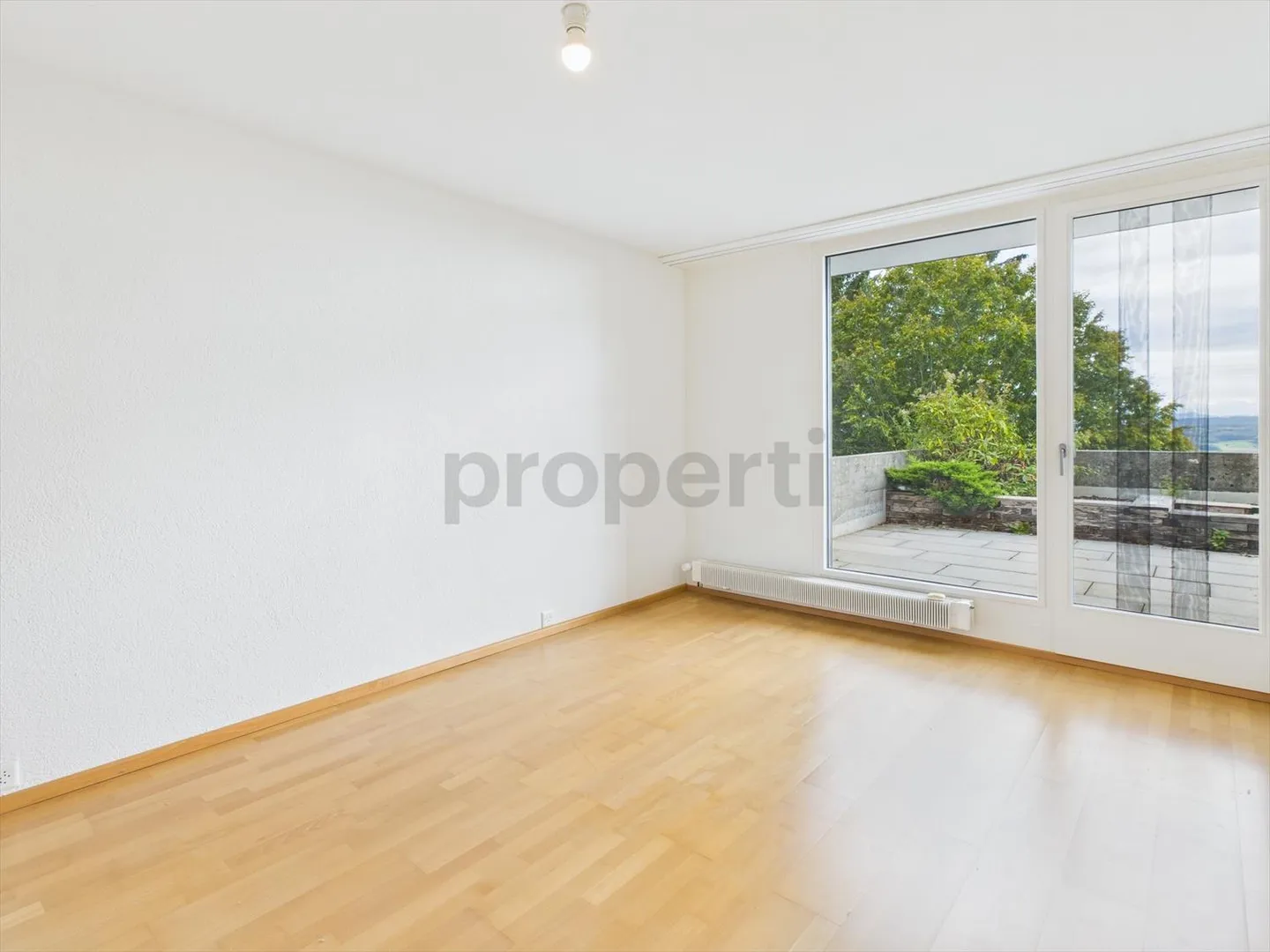 «Terrassenwohnung in Lommiswil mit 4.5 Zimmern und grosser Terrasse» - Foto 9 von 13