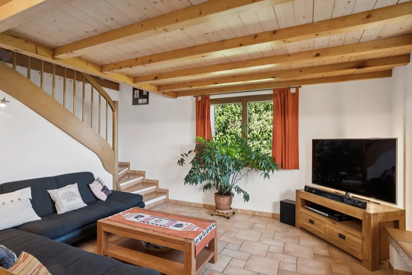 Chalet Charmant à Collombey - Photo 12 sur 13