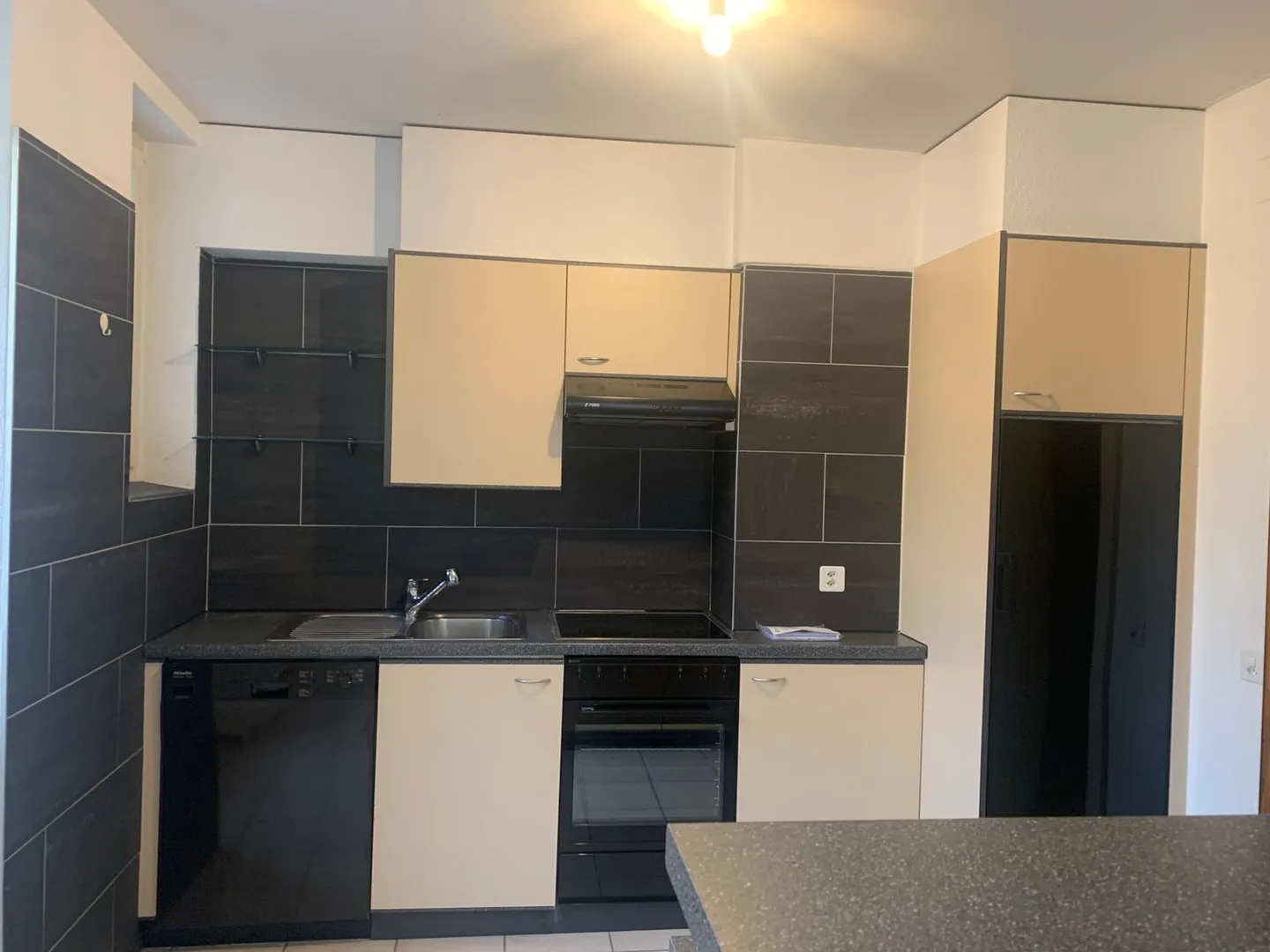 Emplacement Appartement La Chaux-de-Fonds - Photo 2 sur 11