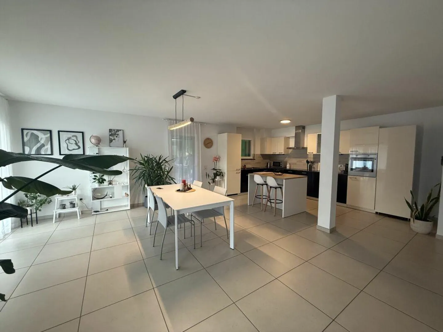 Modern Semi-Detached House in Gorduno - Photo 4 of 11