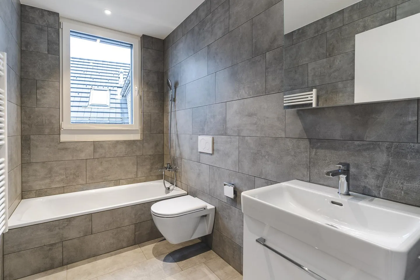 Moderno appartamento di 3,5 stanze con vista sul verde - Foto 4 di 6
