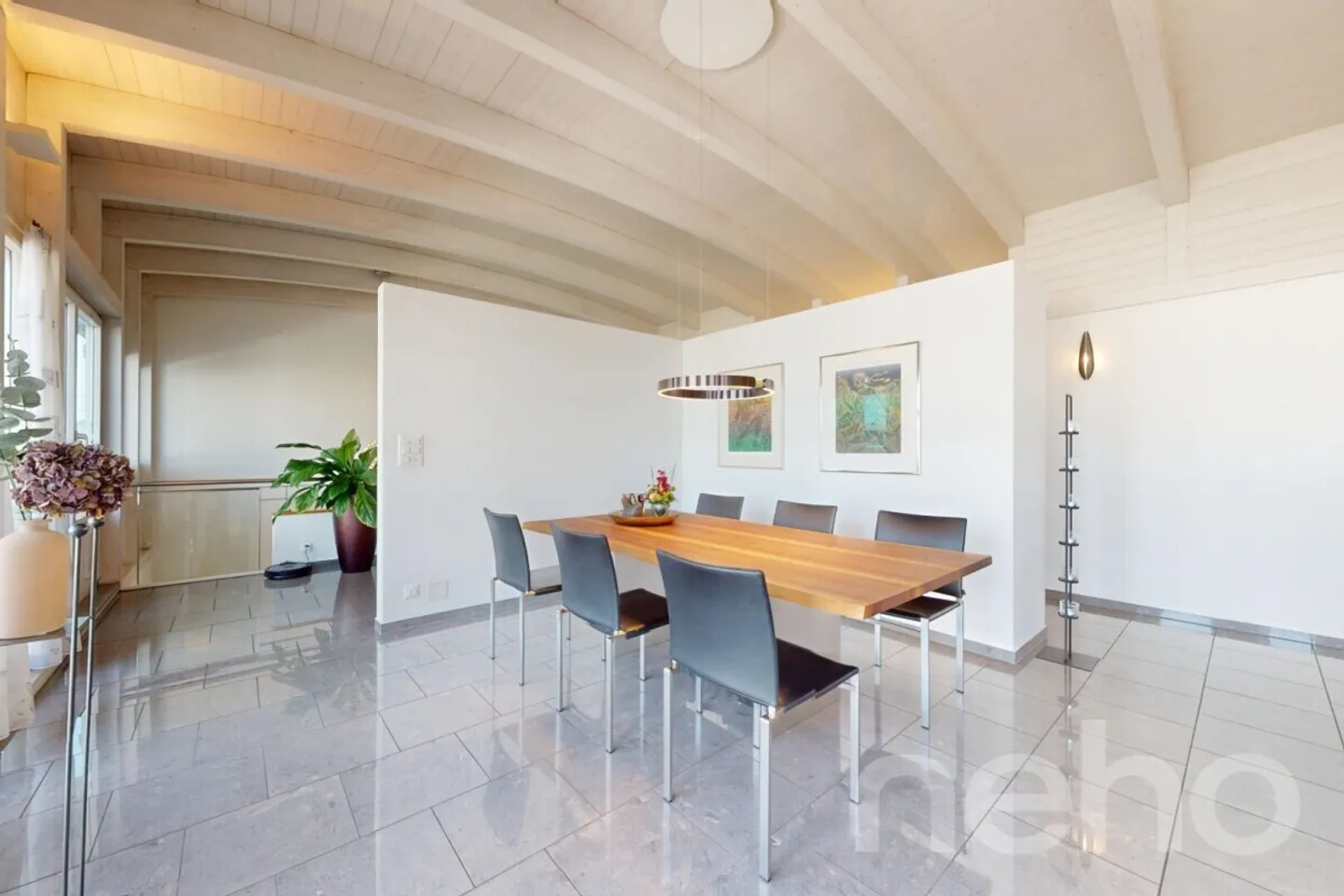 Edificio residenziale e commerciale attraente con appartamento elegante - Foto 4 di 13