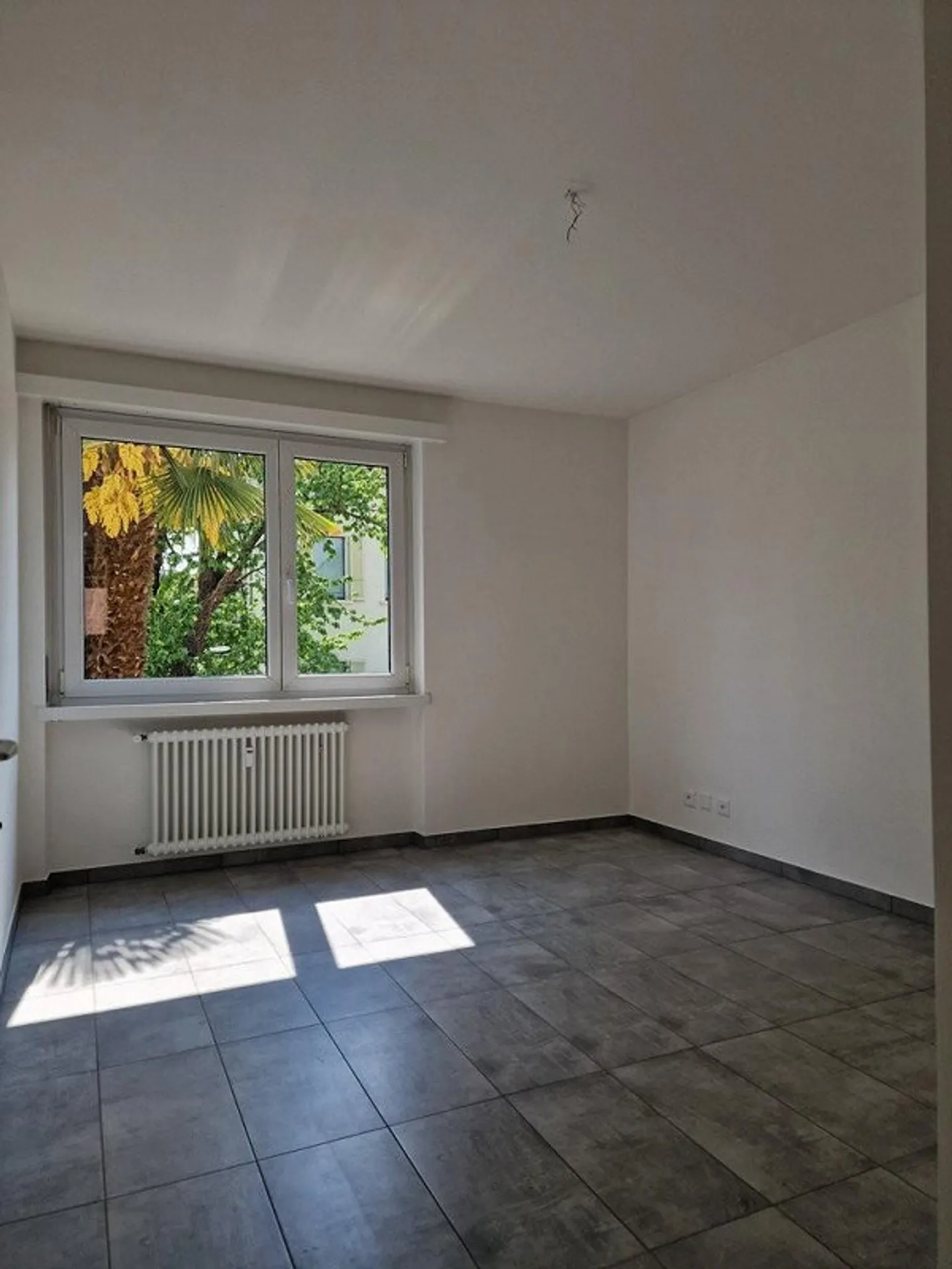 4 Camere Luminoso e Spazioso in una Posizione Tranquilla - Foto 4 di 9