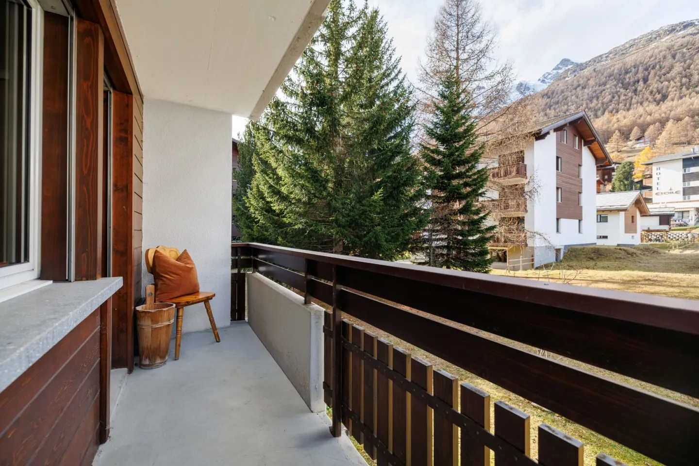 Everest appartamento ristrutturato di 3,5 locali con balcone sud e ovest. - Foto 11 di 15