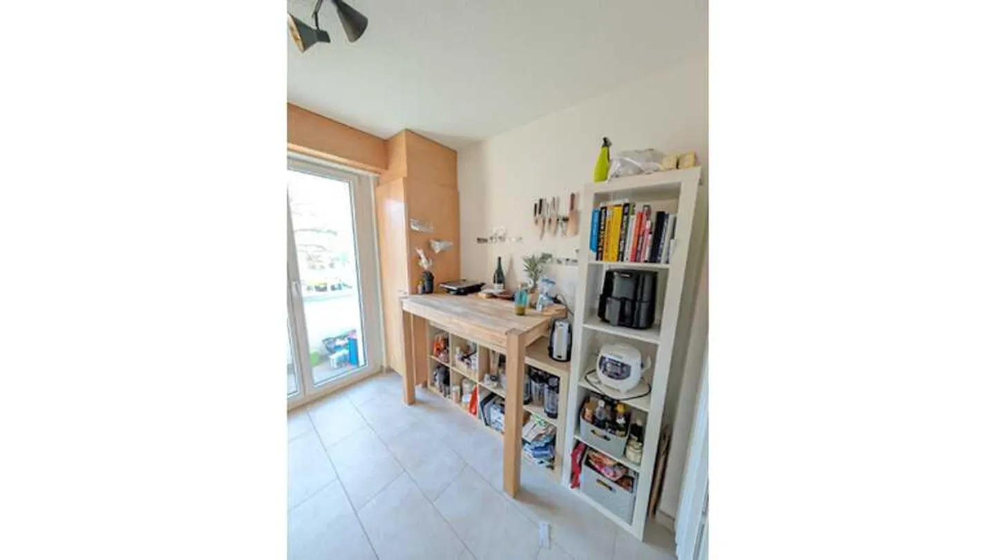 2 ROOM APARTMENT IN ZURICH - DISTRICT 11 OERLIKON, FURNISHED, TEMPORARY - Photo 3 of 8