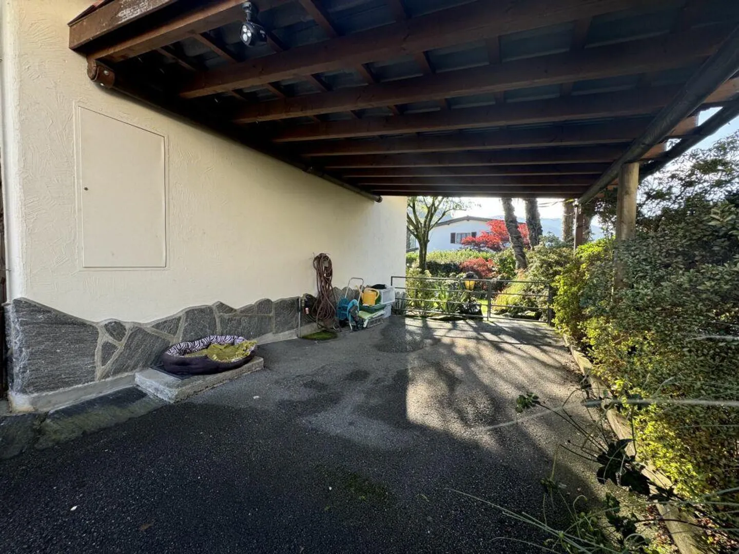 Beautiful single-family house just steps from the lake - Photo 16 of 17