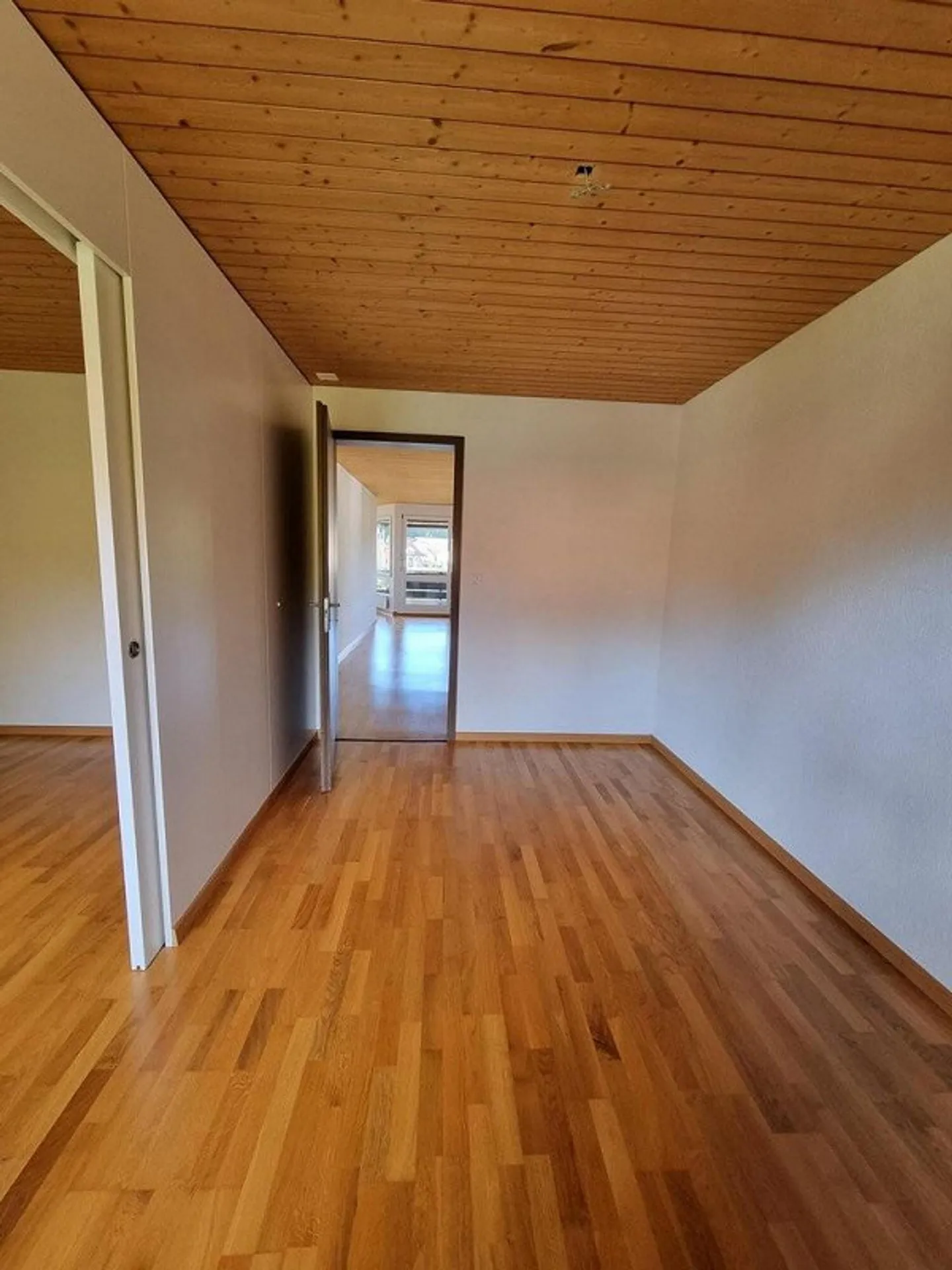 Helle 4.5-Zimmerwohnung - Foto 8 von 12