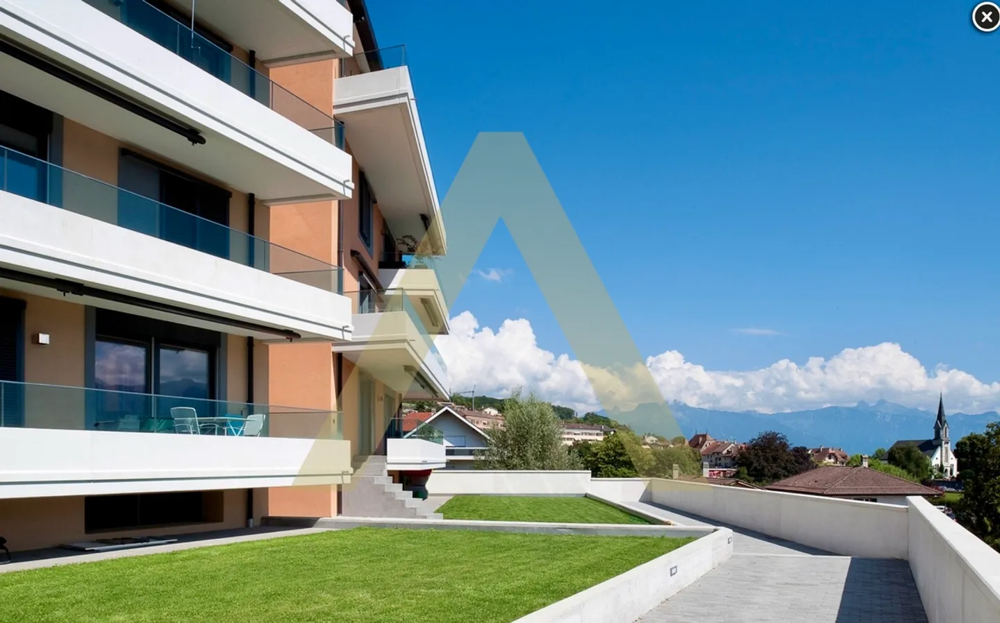 Appartement Contemporain avec Vue sur le Lac - Photo 1 sur 7