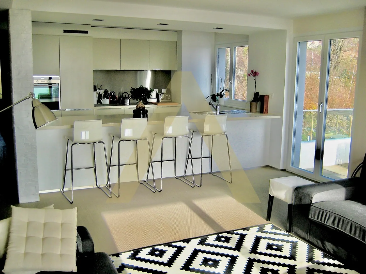 Appartement Contemporain avec Vue sur le Lac - Photo 4 sur 7