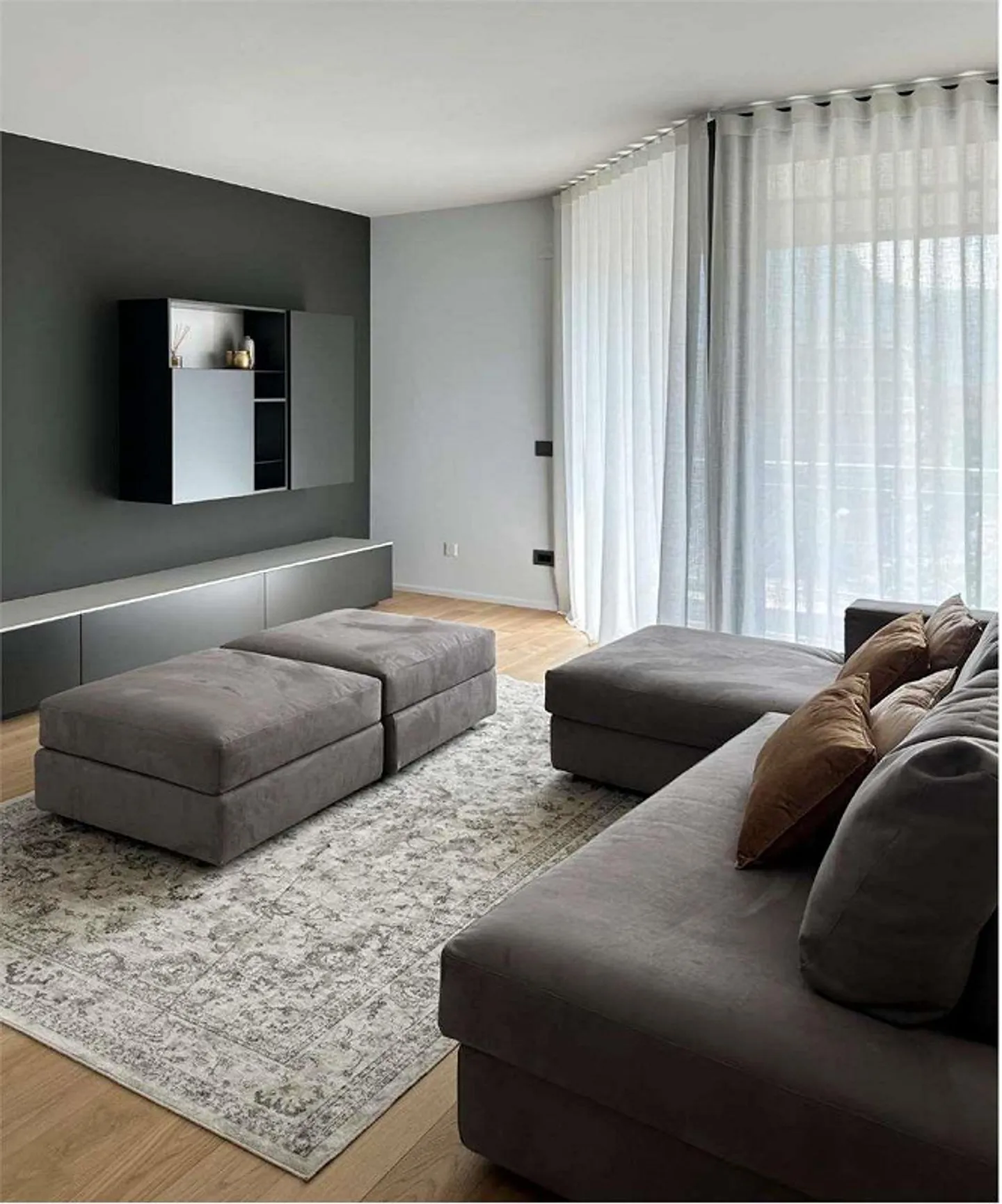 LUGANO - VIGANELLO | EXKLUSIVES PENTHOUSE MIT GROSSEN TERRASSEN - Foto 1 von 6