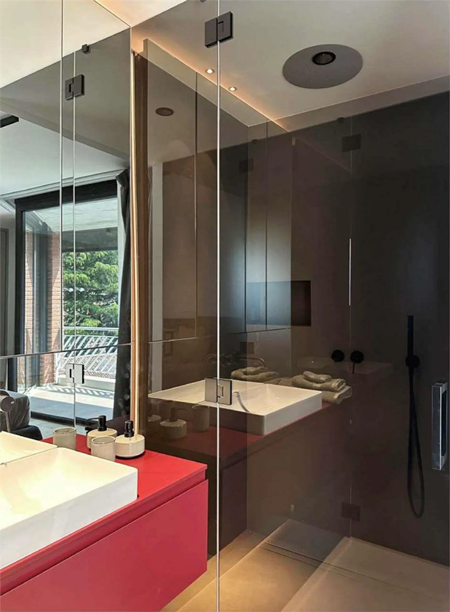LUGANO - VIGANELLO | EXKLUSIVES PENTHOUSE MIT GROSSEN TERRASSEN - Foto 5 von 6