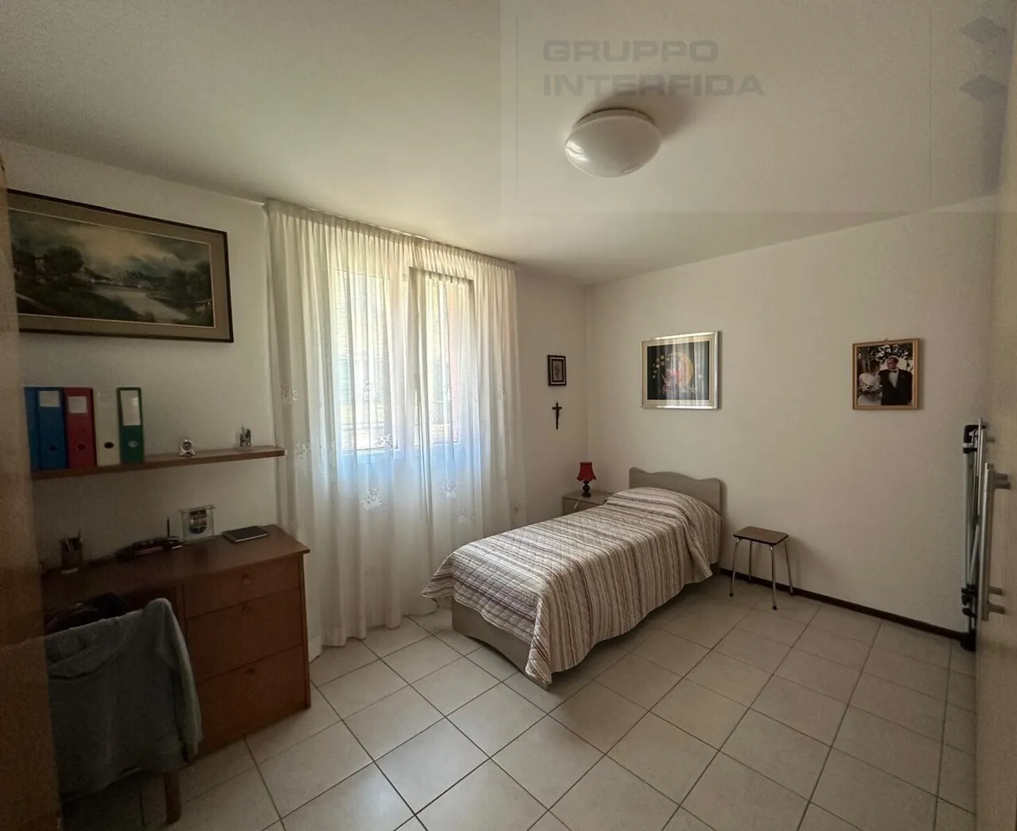 First apartment with 3.5 rooms in an optimal location - Photo 7 of 11