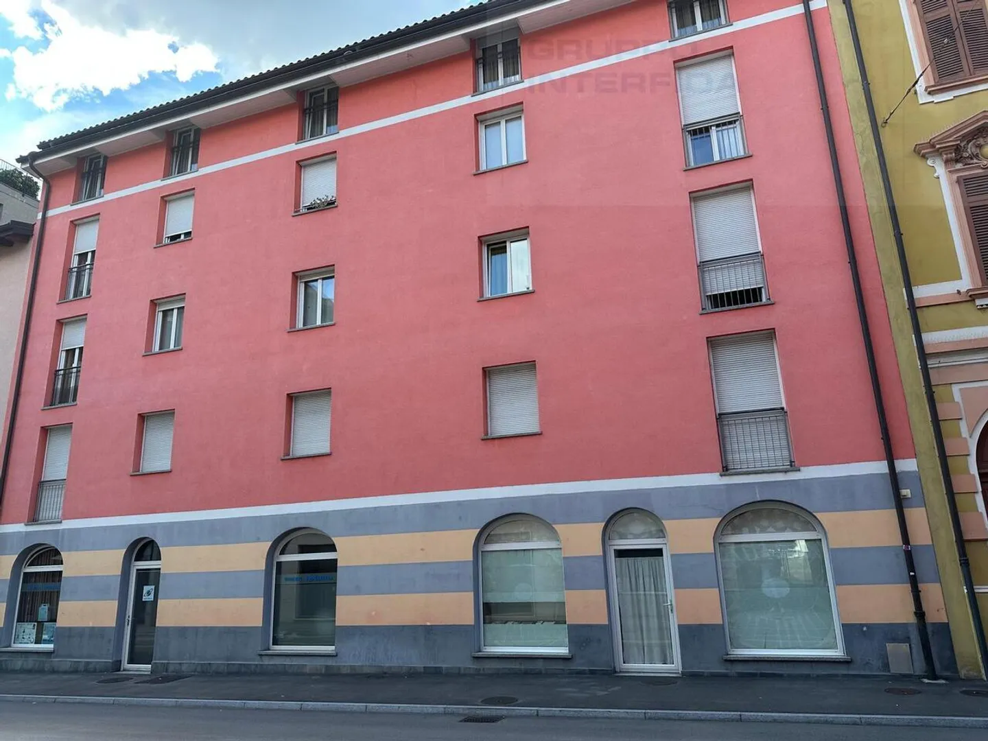 First apartment with 3.5 rooms in an optimal location - Photo 11 of 11