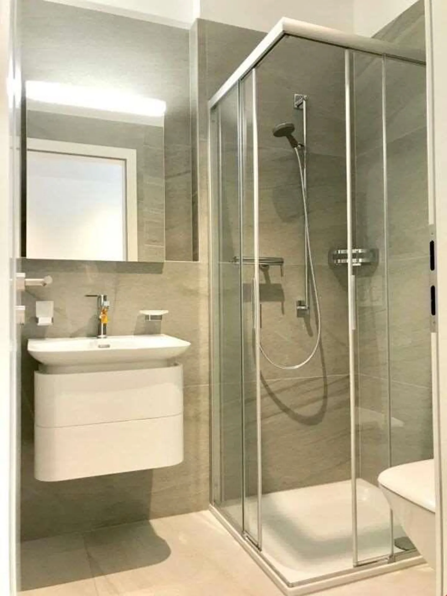 We propose 3.5 rooms in the city center - Photo 5 of 8