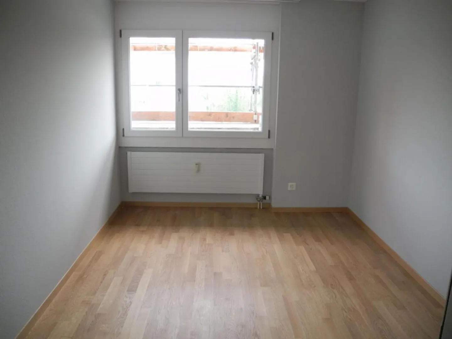 Living in the Green: Charming Apartment at a Fair Price - Photo 5 of 7