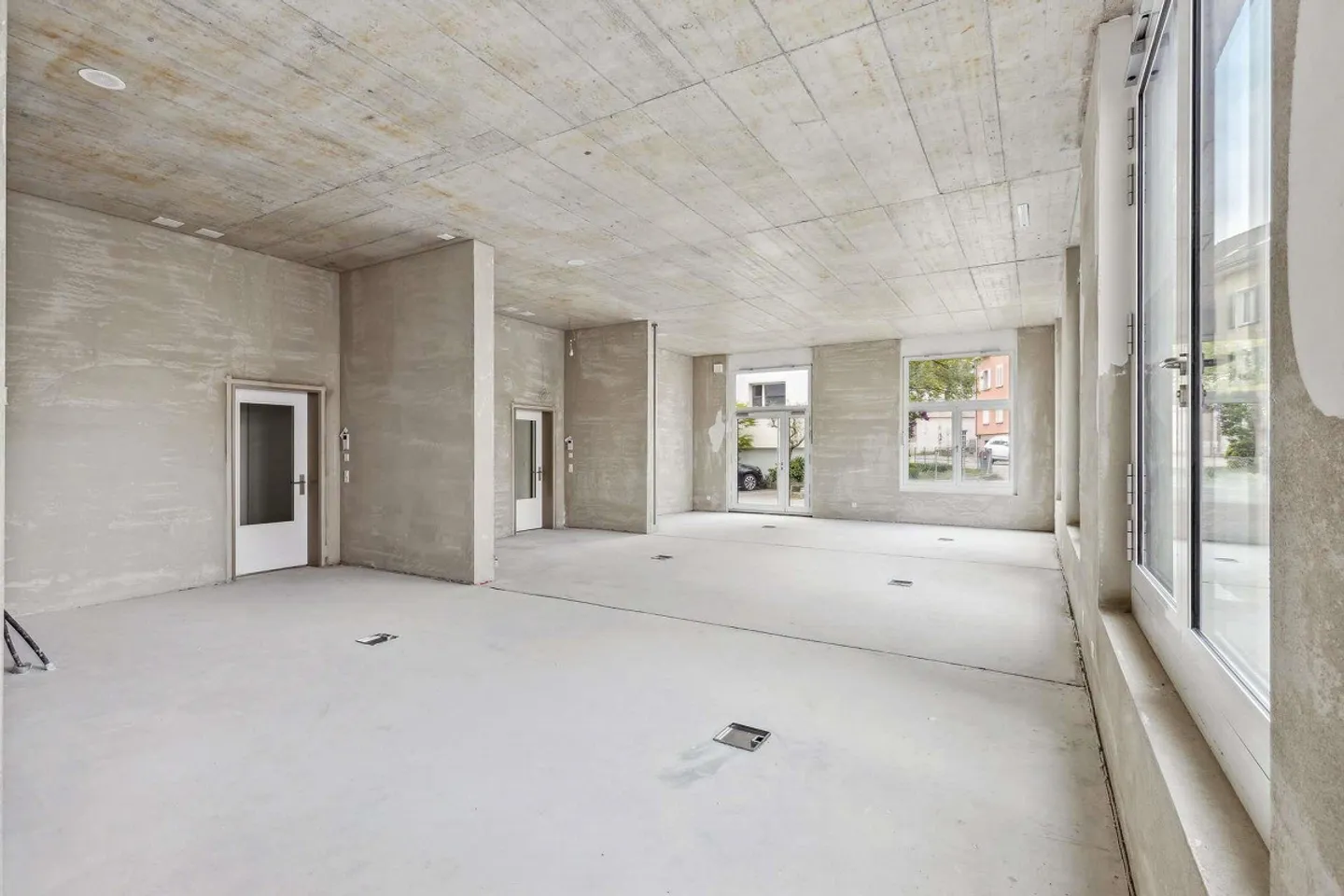 Modern Commercial Space in a Central Location - Photo 2 of 9