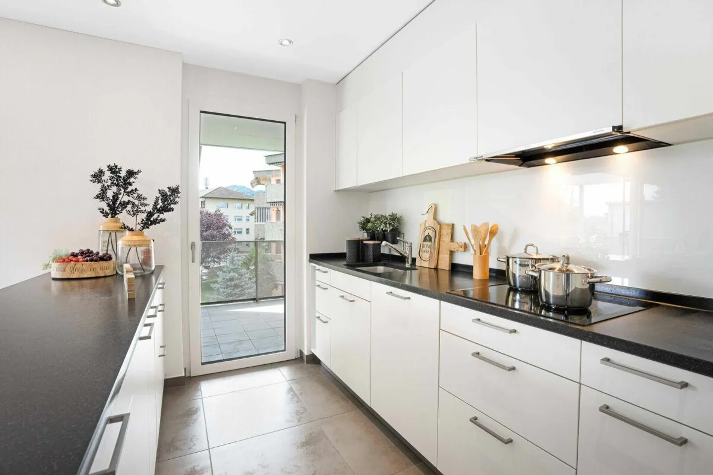 Agencement de pièces confortable et vue attrayante ! - Photo 3 sur 13