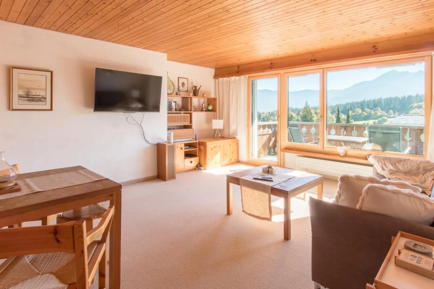 Appartamento in vendita - Foto 2 di 9