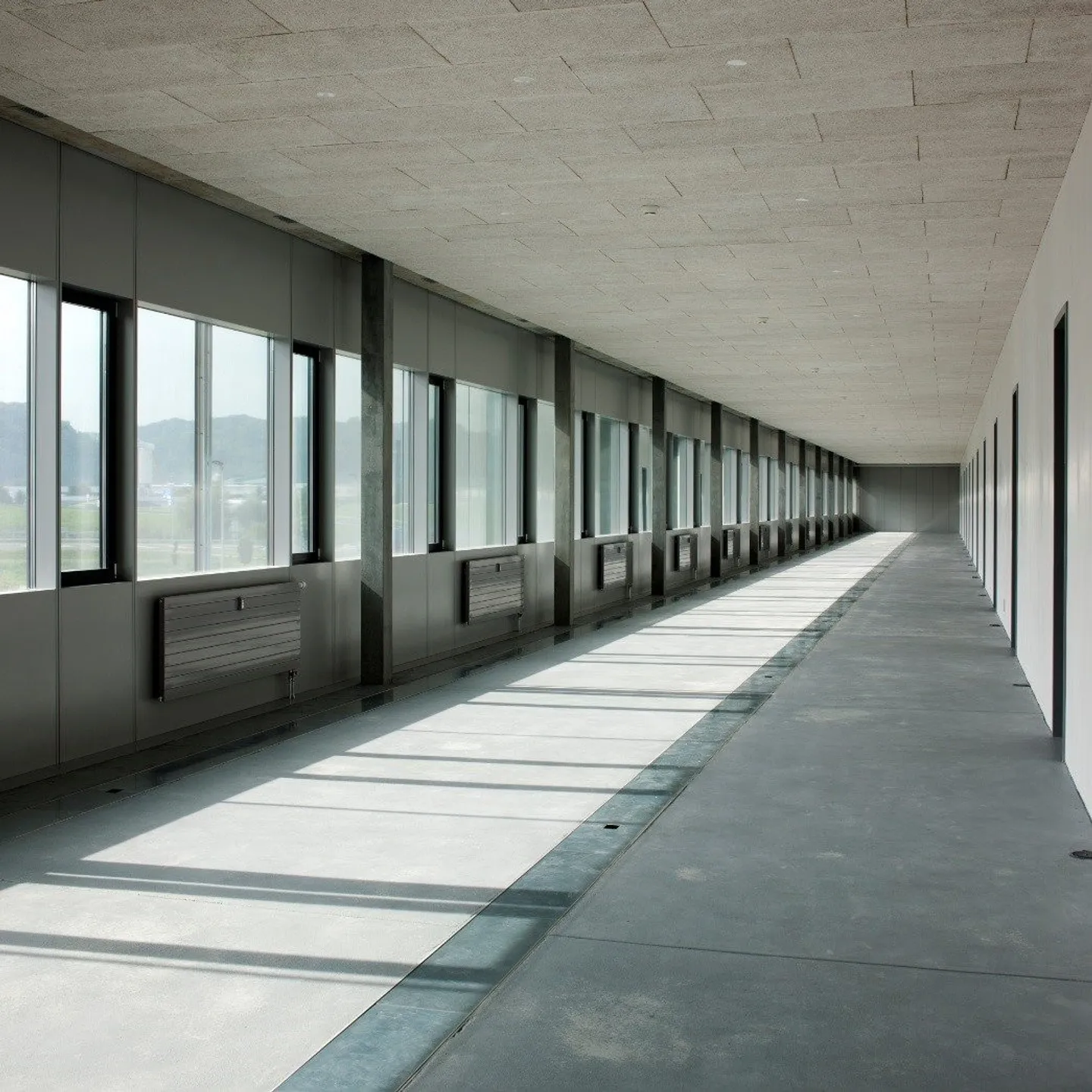 Spazi commerciali modulari da 58m2 a 93m2 - Foto 6 di 6