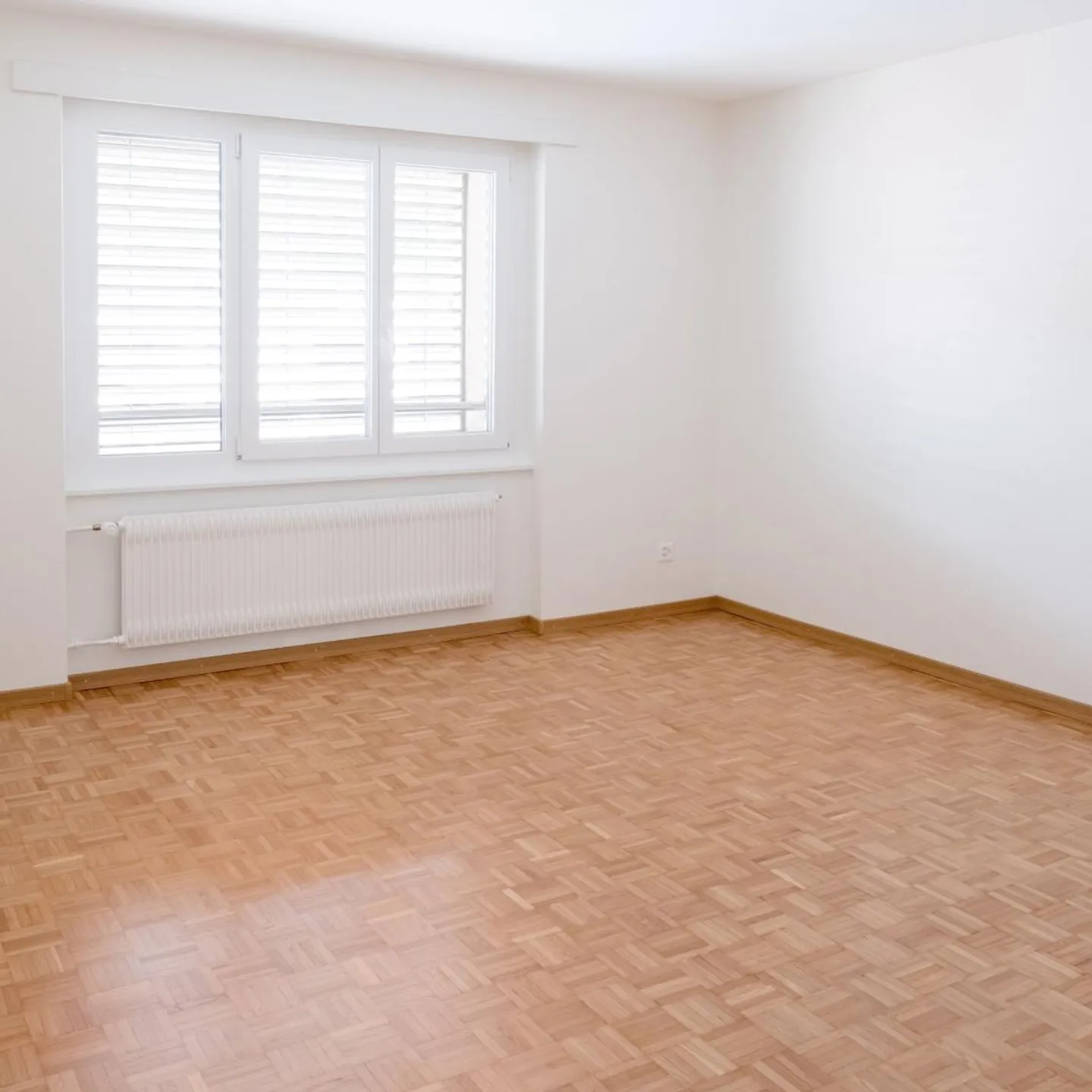 Helles Apartment mit Balkon - Foto 2 von 8