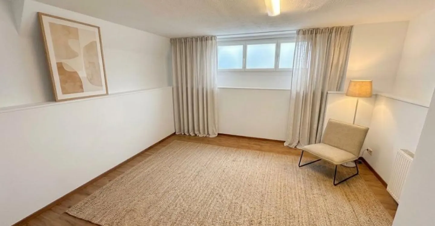 Moderne 3-Zimmer-Wohnung in zentraler Lage - Foto 2 von 6