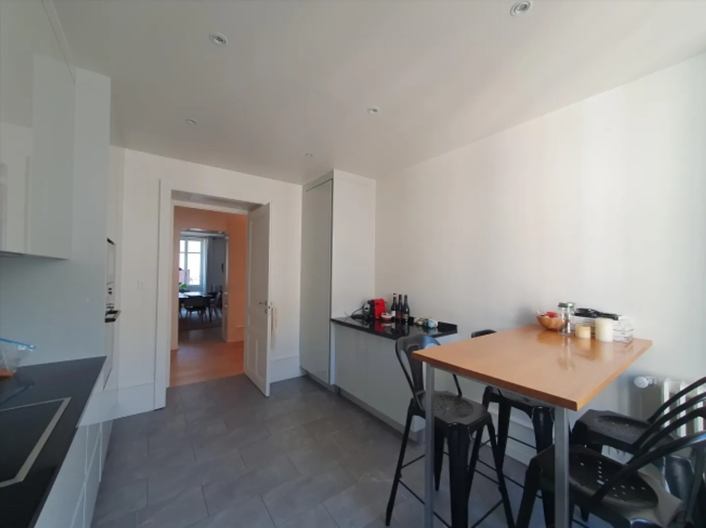 Splendido appartamento di 6 stanze - Foto 4 di 12