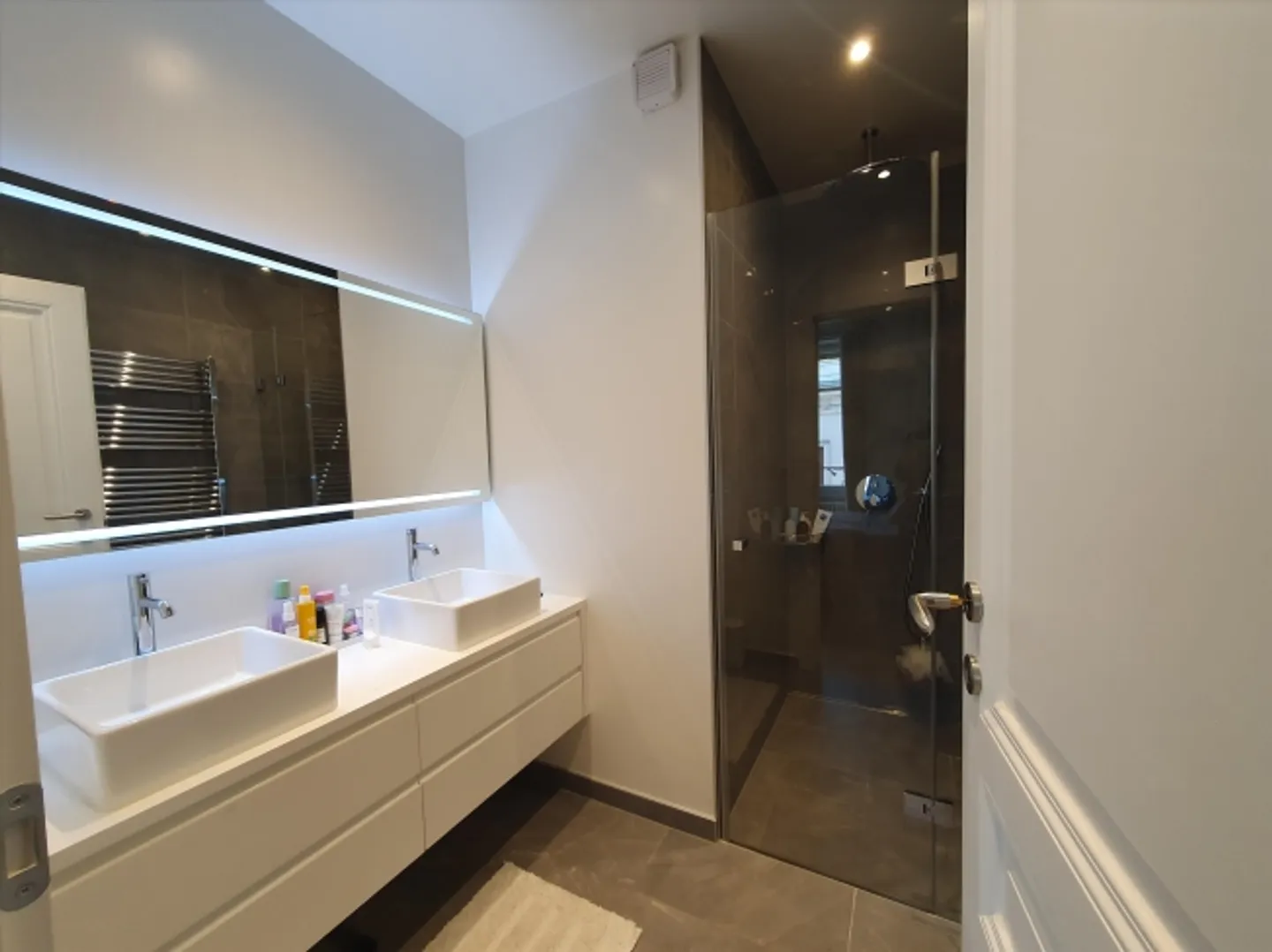 Splendido appartamento di 6 stanze - Foto 8 di 12