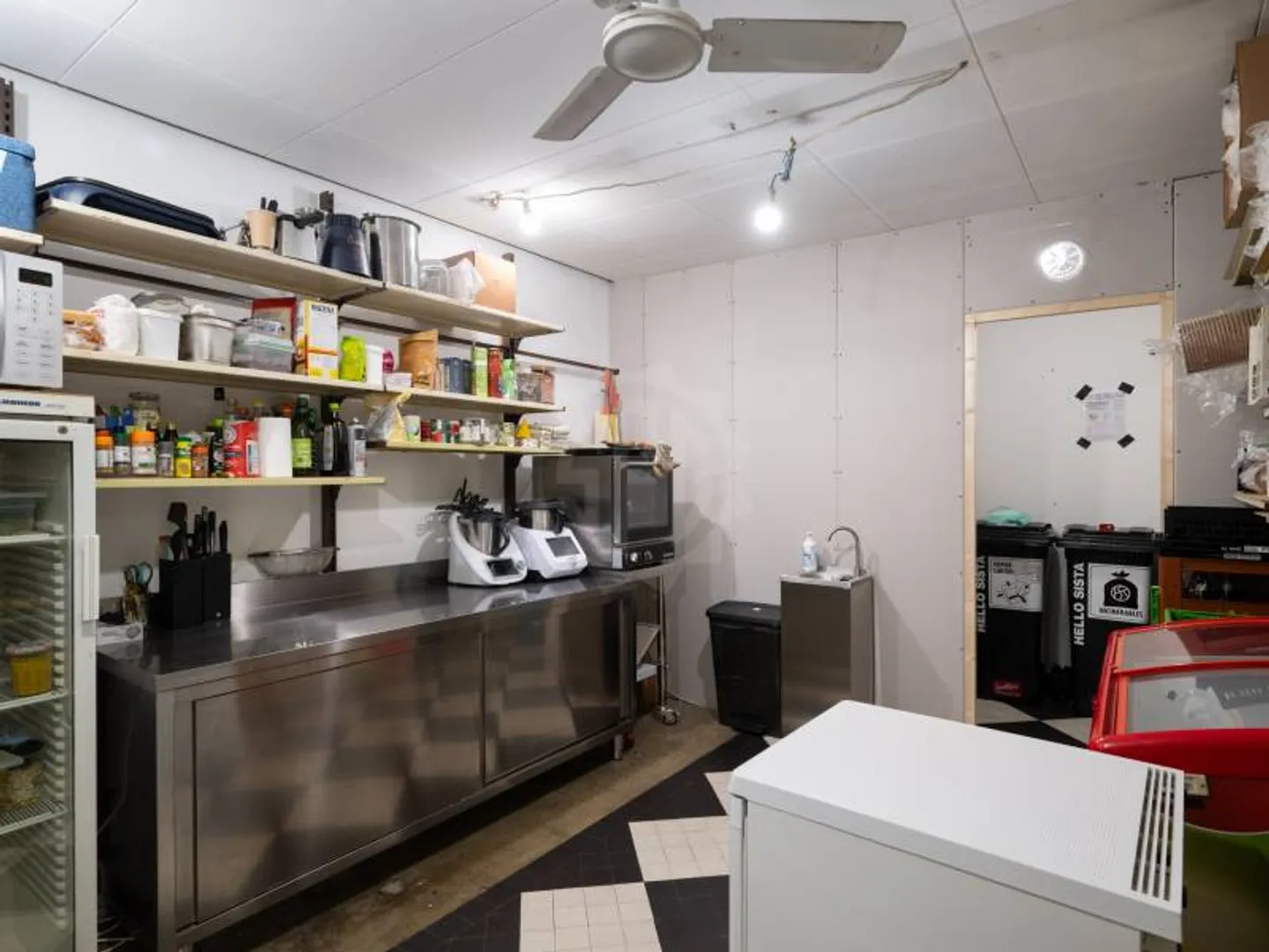 Arcade 2 rooms - Photo 9 of 11