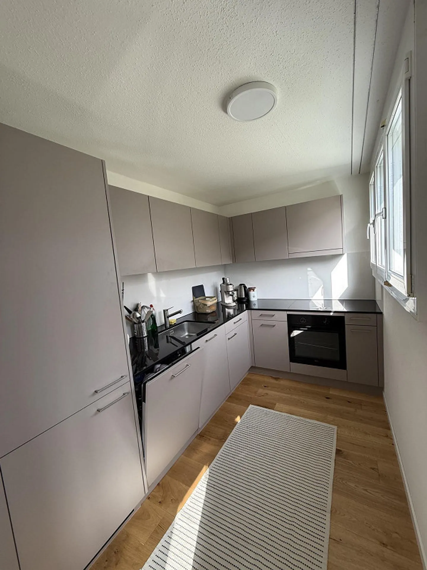 Helle 4.5-Zimmer-Wohnung - Foto 2 von 13