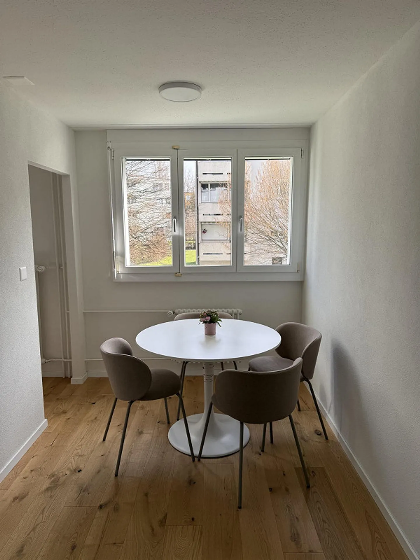 Helle 4.5-Zimmer-Wohnung - Foto 3 von 13