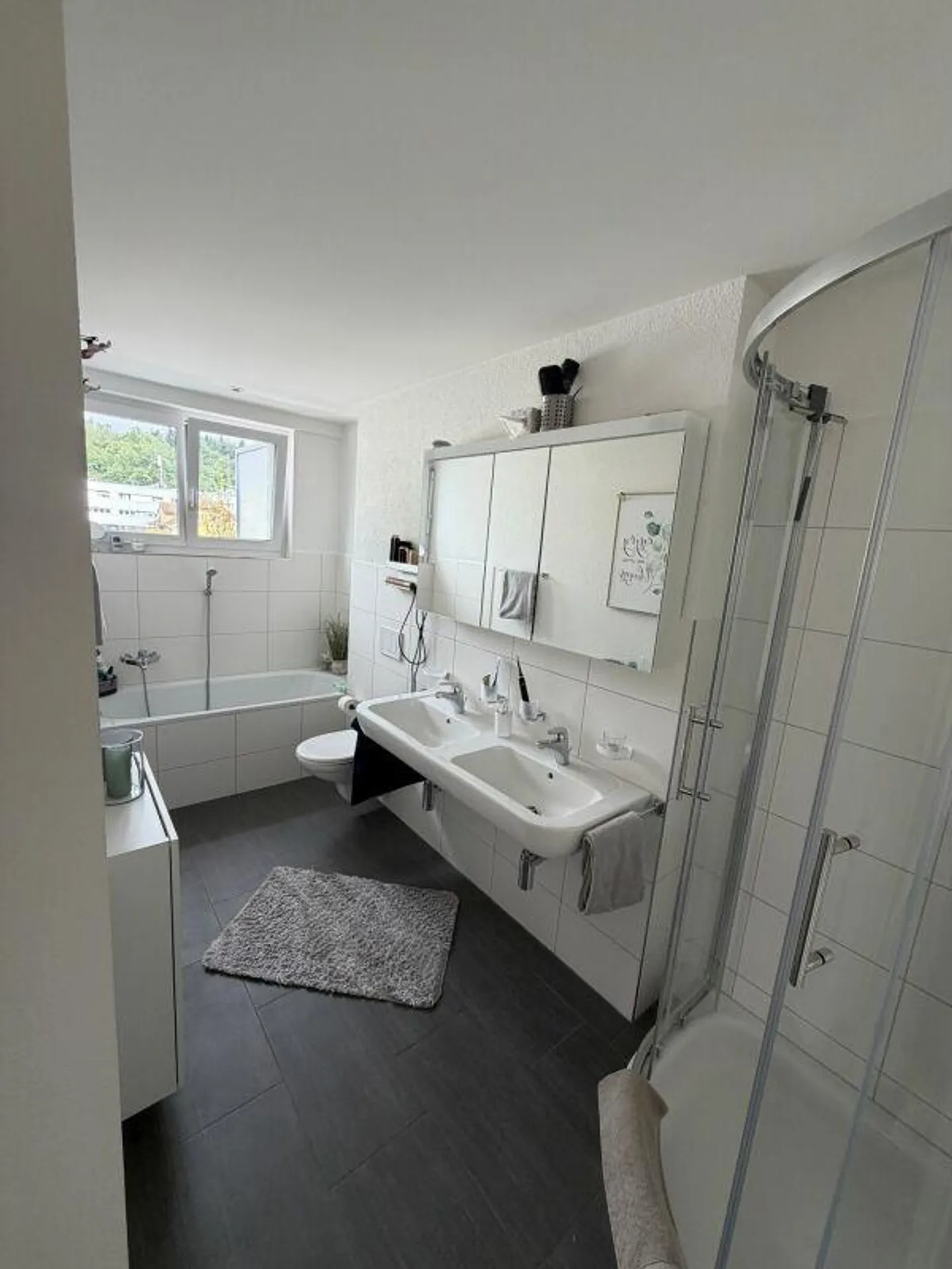 Here lives the Wow - 4.5-room attic in Hausen - Living above the ... - Photo 5 of 16