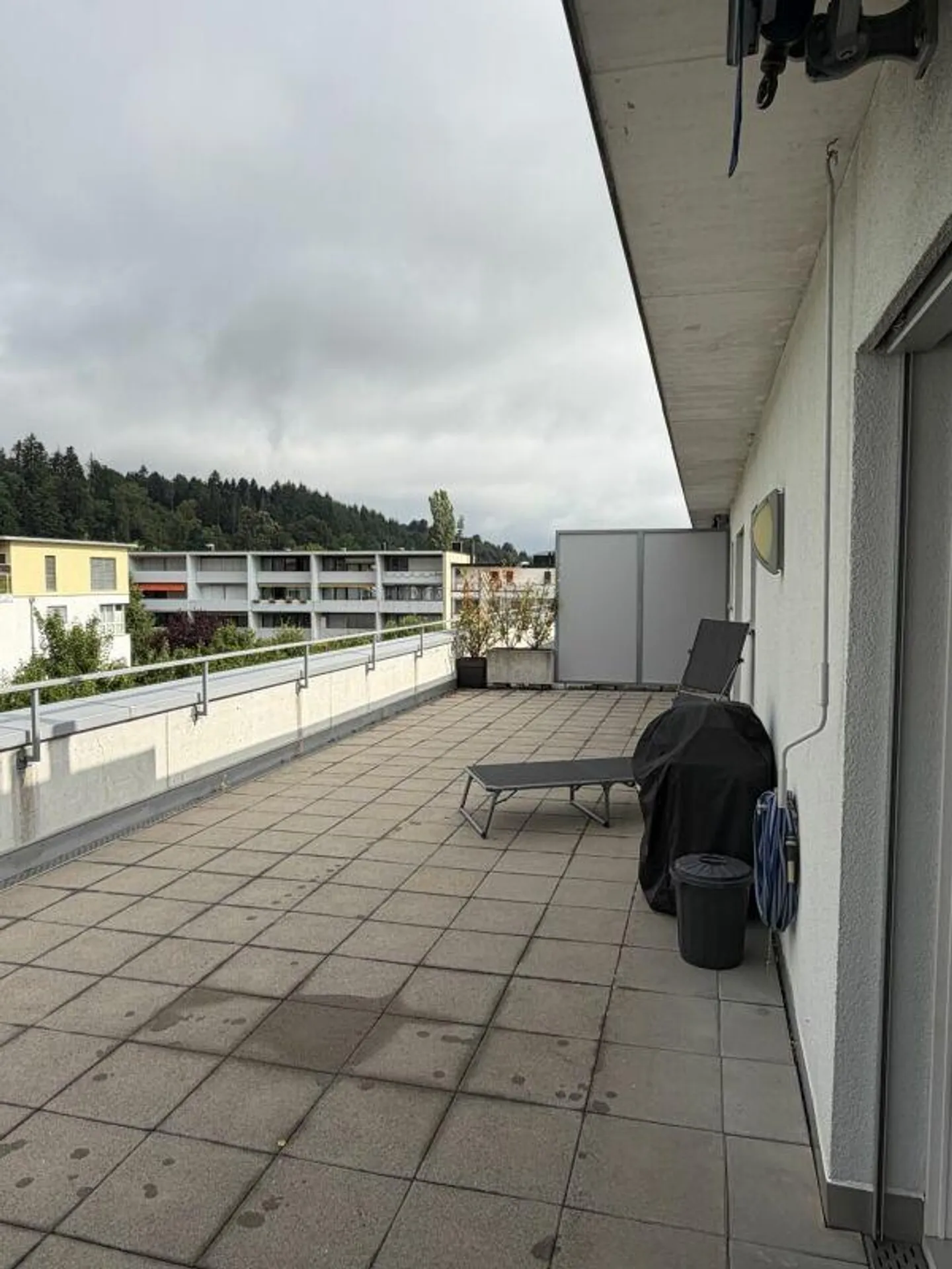 Here lives the Wow - 4.5-room attic in Hausen - Living above the ... - Photo 13 of 16