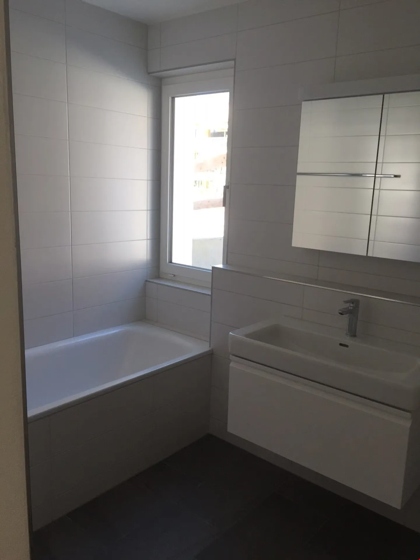 Moderne 4.5-Zimmerwohnung im Oberfeldquartier - Foto 5 von 8