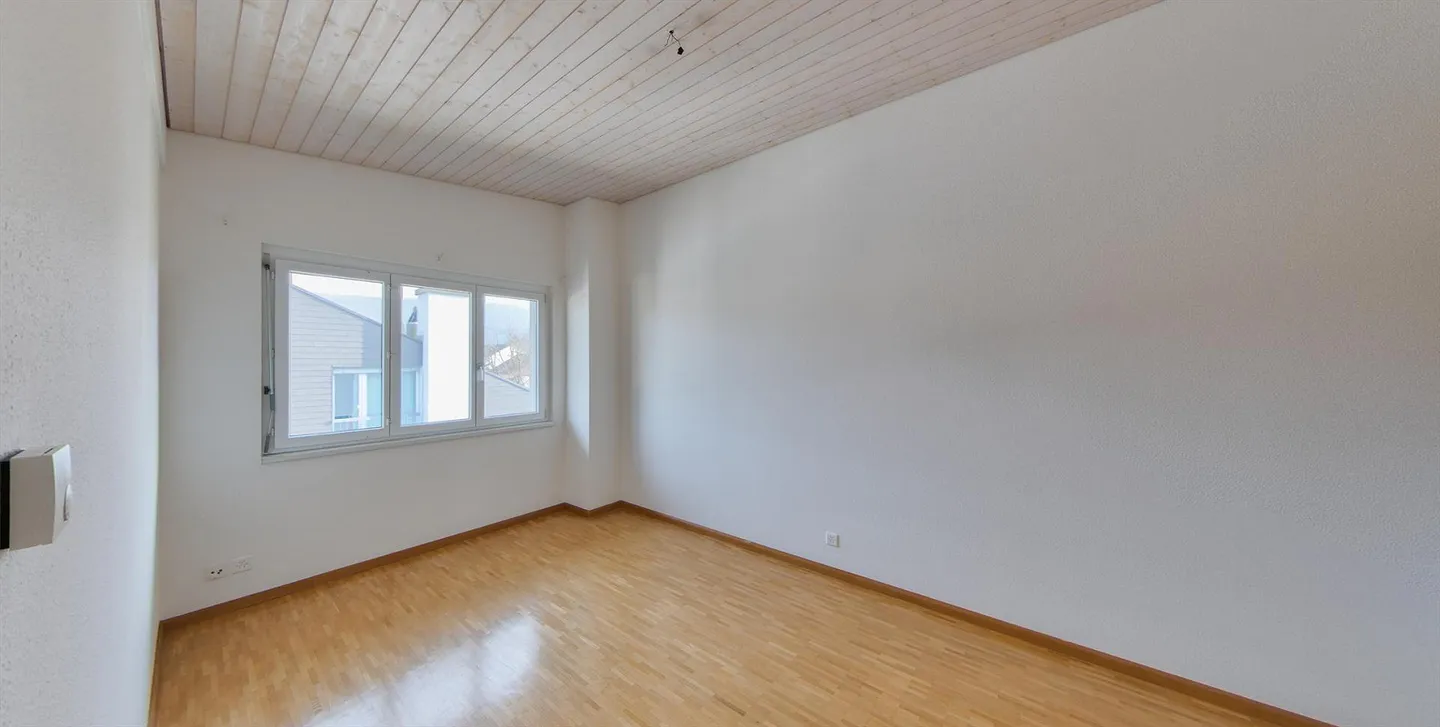 5,5 stanze, 175 m2, CHF 3'300.- - Foto 2 di 18
