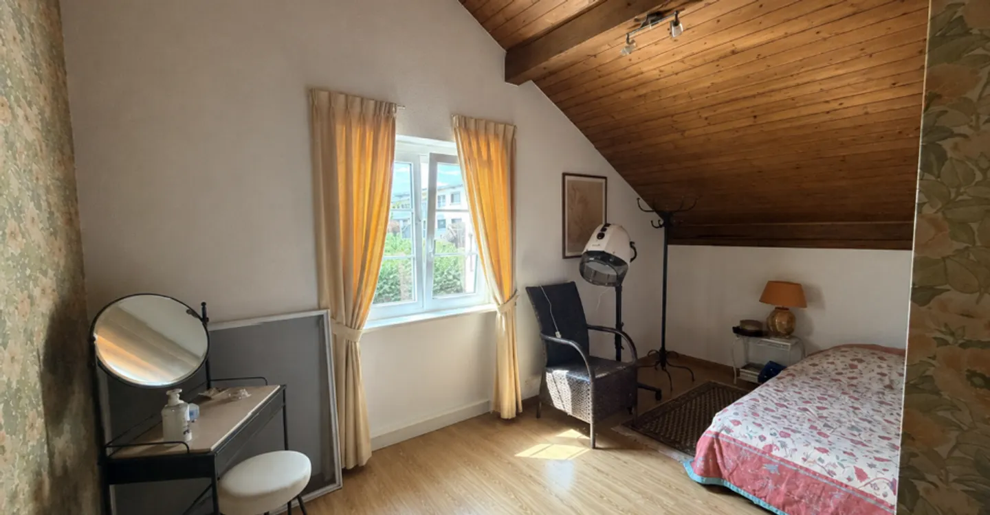 Individual villa of 7.5 rooms in Vaulruz - Photo 9 of 12