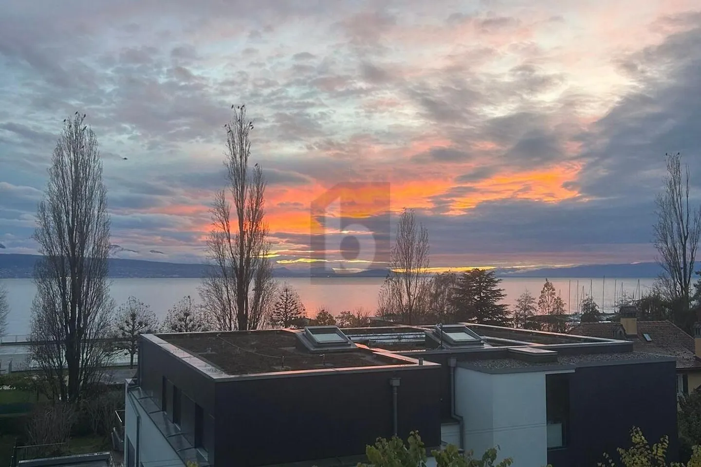 VISTA SUL LAGO DA TOGLIERE IL FIATO. - Foto 2 di 6