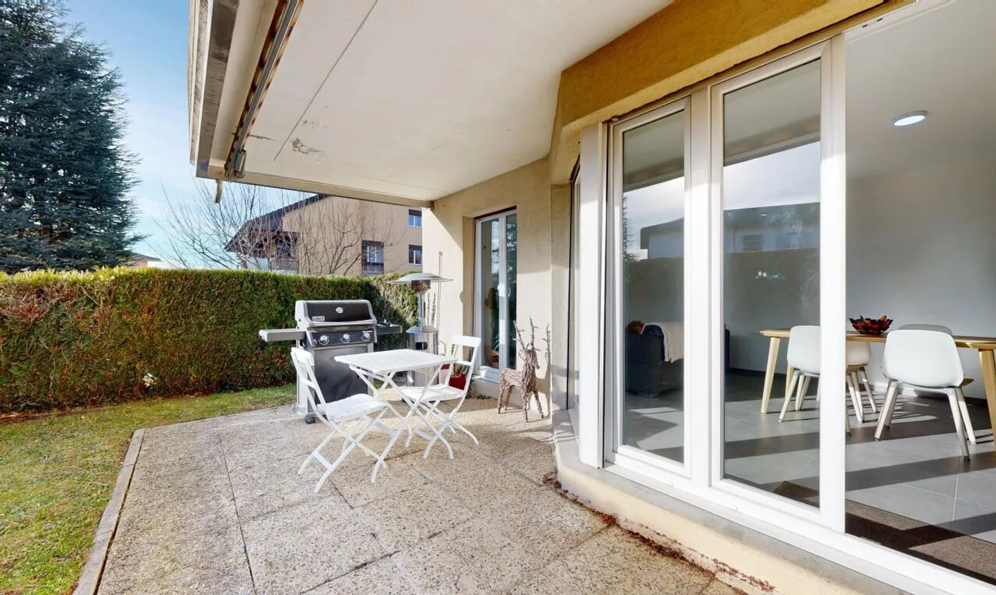 Bel appartement de 3,5pces en rez de jardin au calme absolu à Cheseaux - Photo 5 of 11